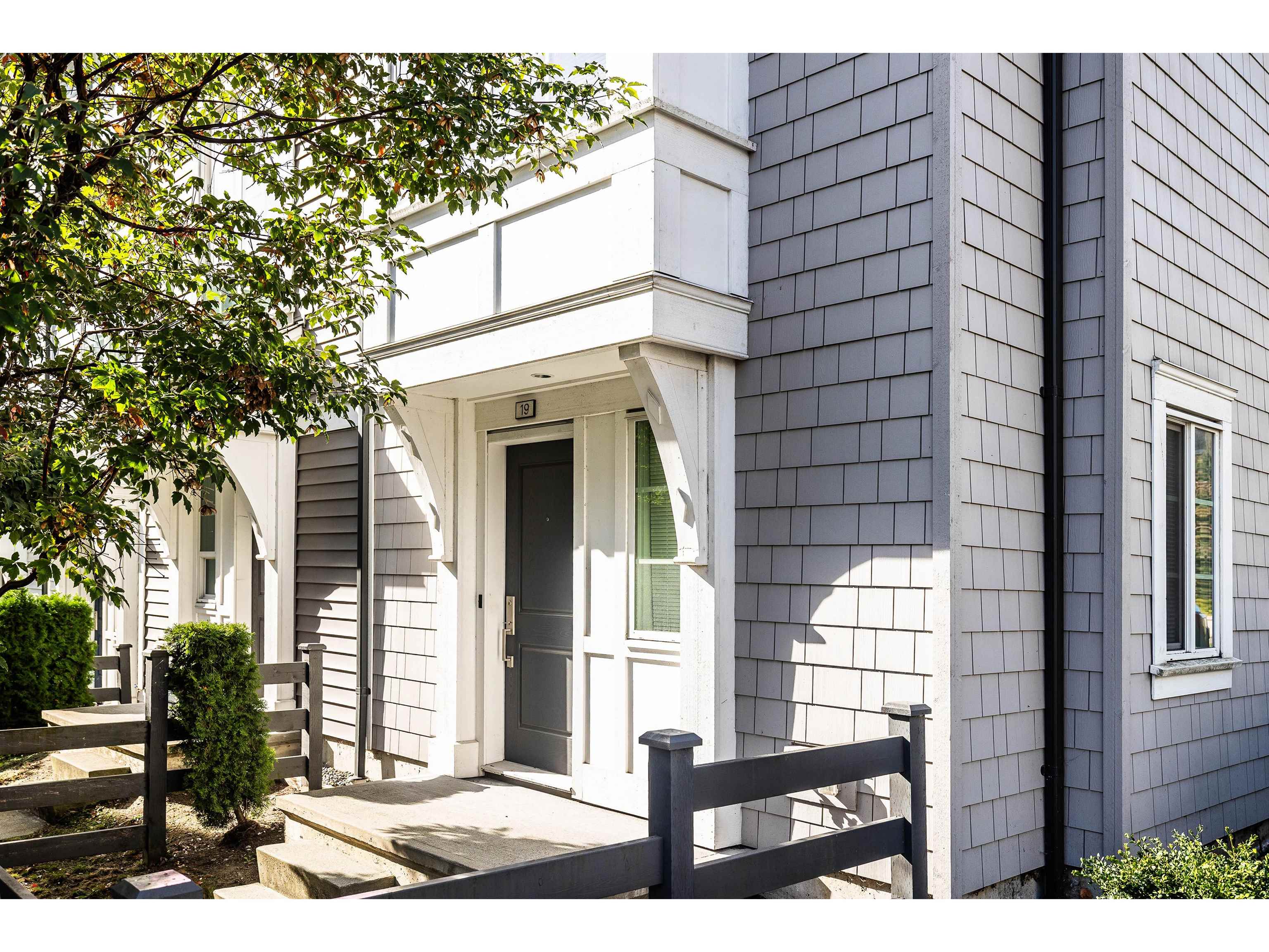 19 2838 LIVINGSTONE AVENUE, R3176795, BC,