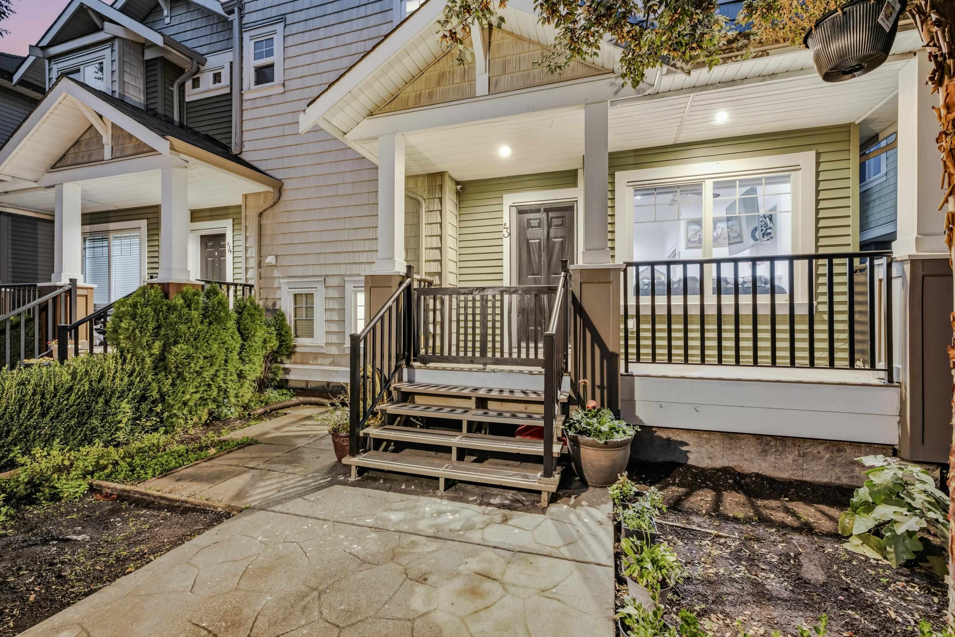 B3 19292 72A AVENUE, R3176903, BC,