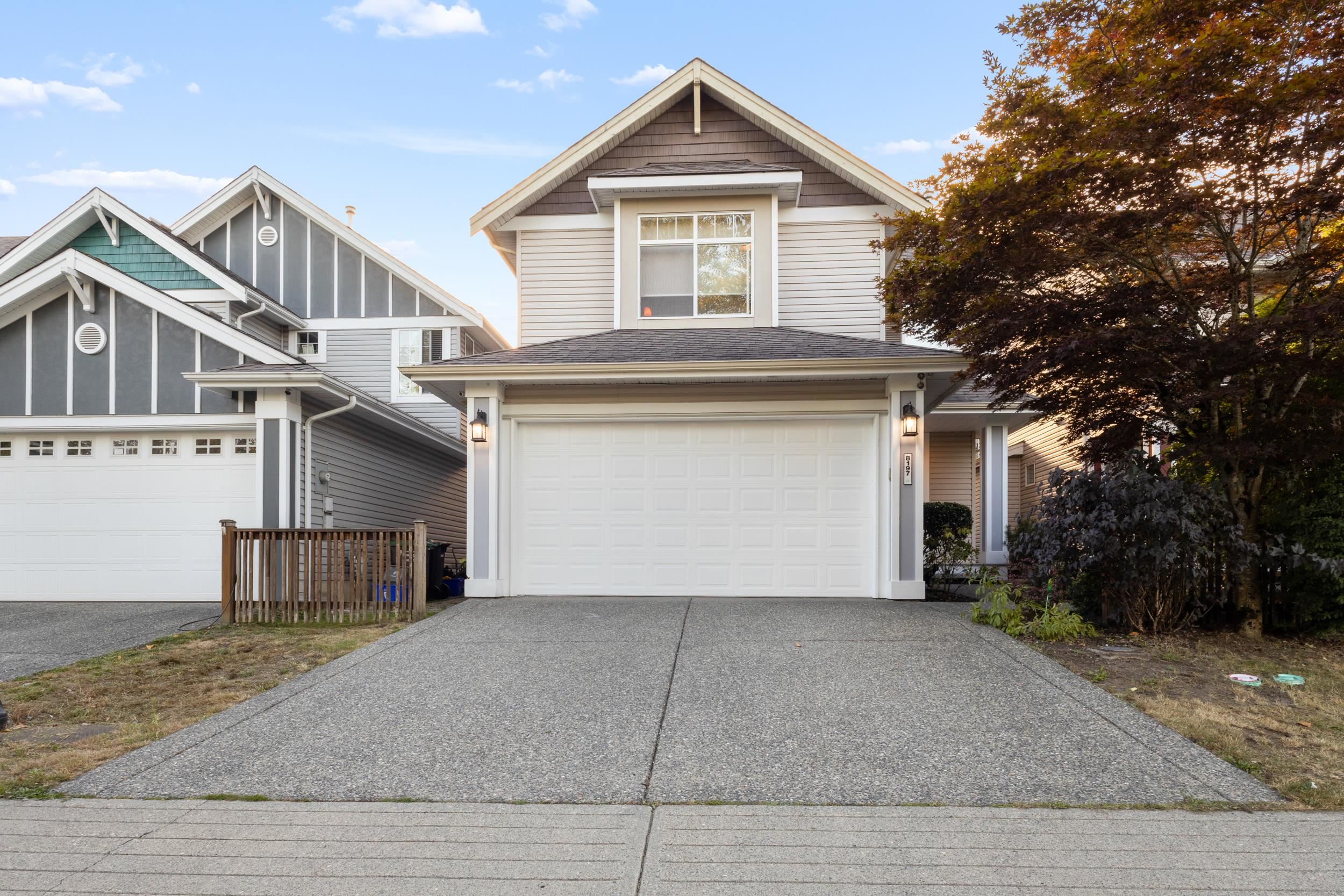 8197 212 STREET, Langley BC V2Y 2C9, R3176946, BC,