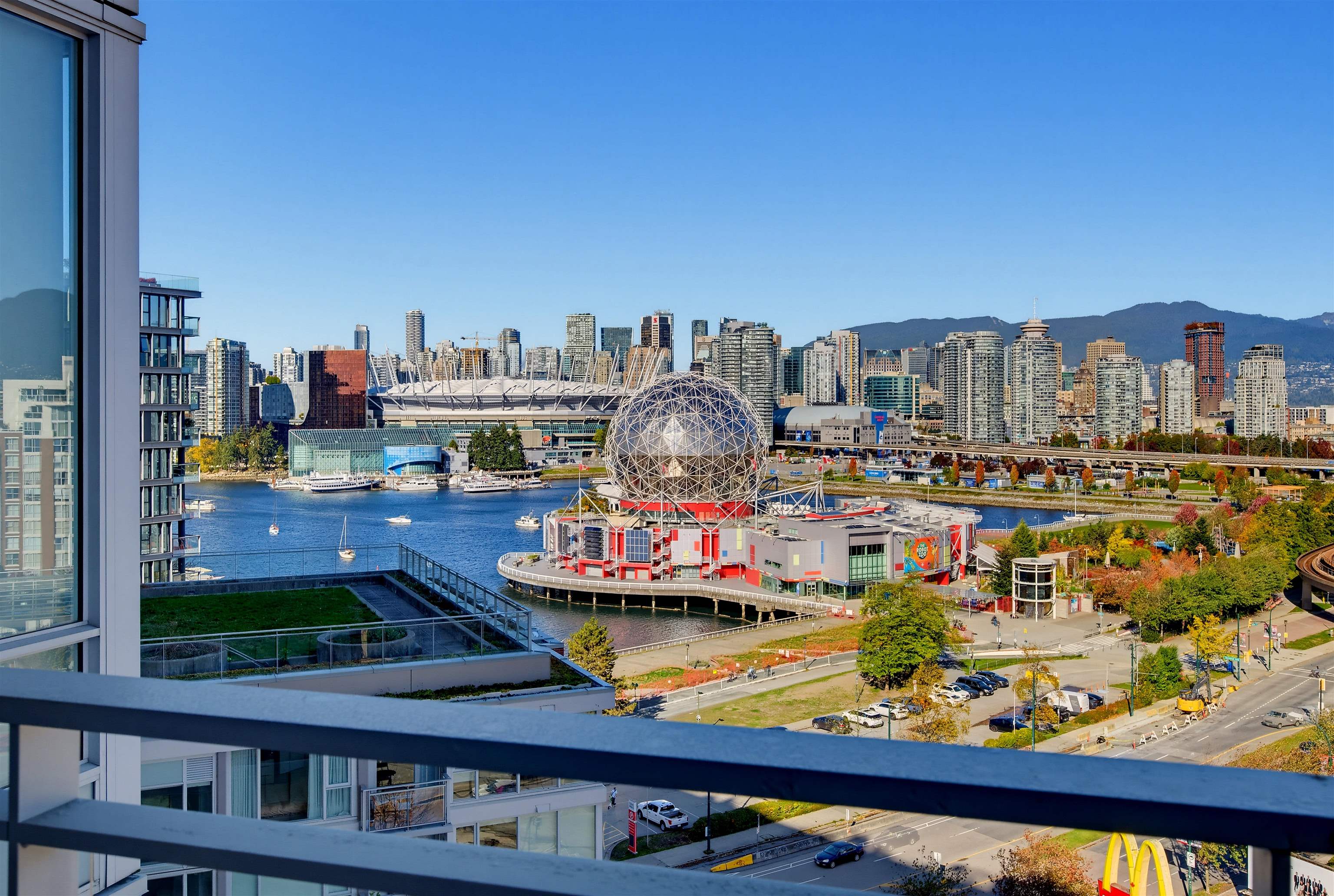 1711 1618 QUEBEC STREET STREET, R3176963, BC,