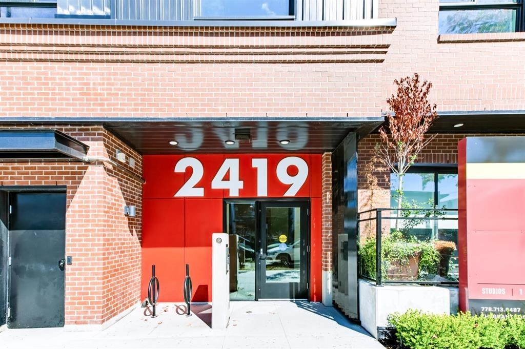 406 2419 GRANT STREET, R3176990, BC,