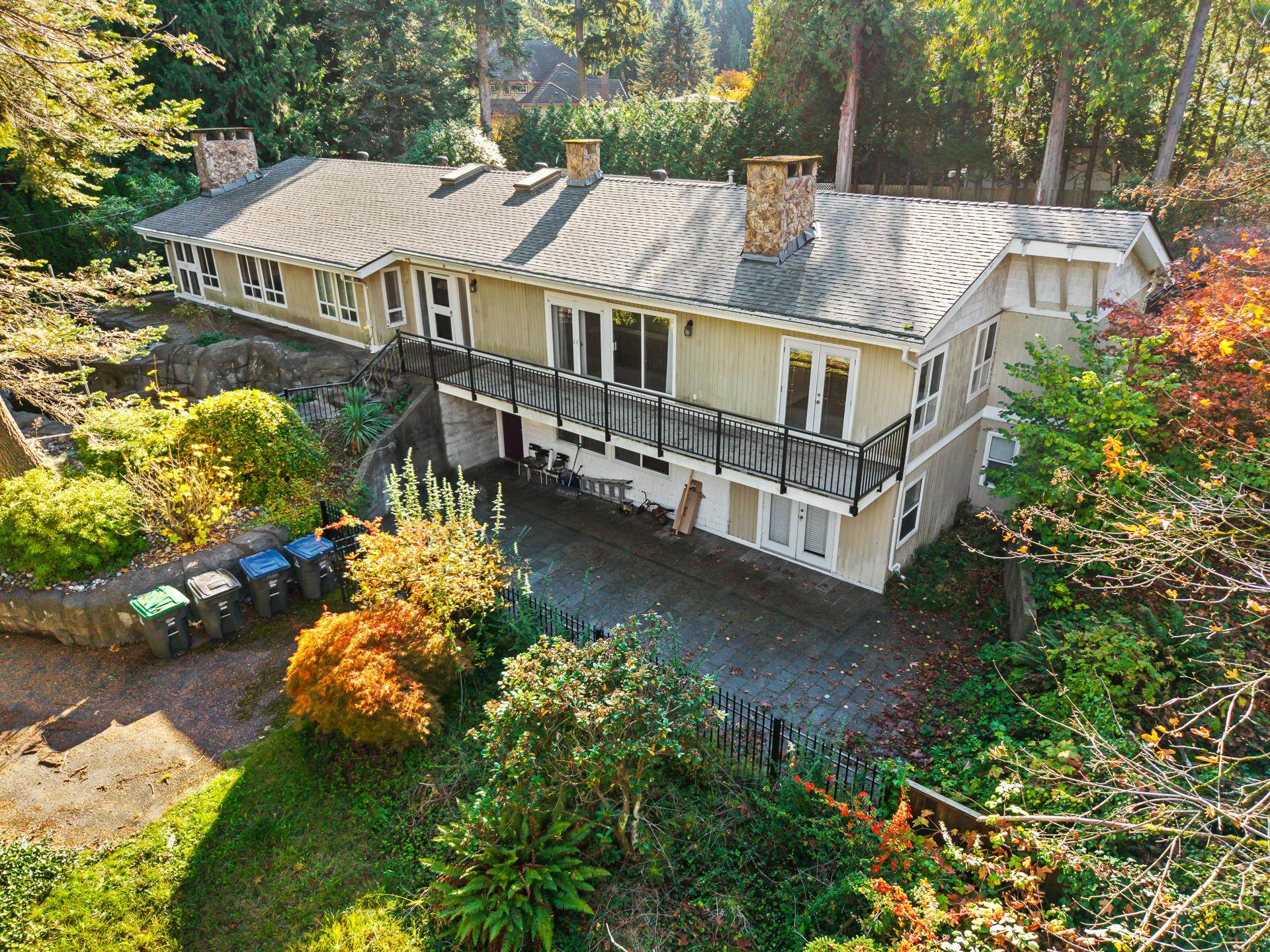 13284 CRESCENT ROAD, Surrey BC V4P 1K4, R3177366, BC,