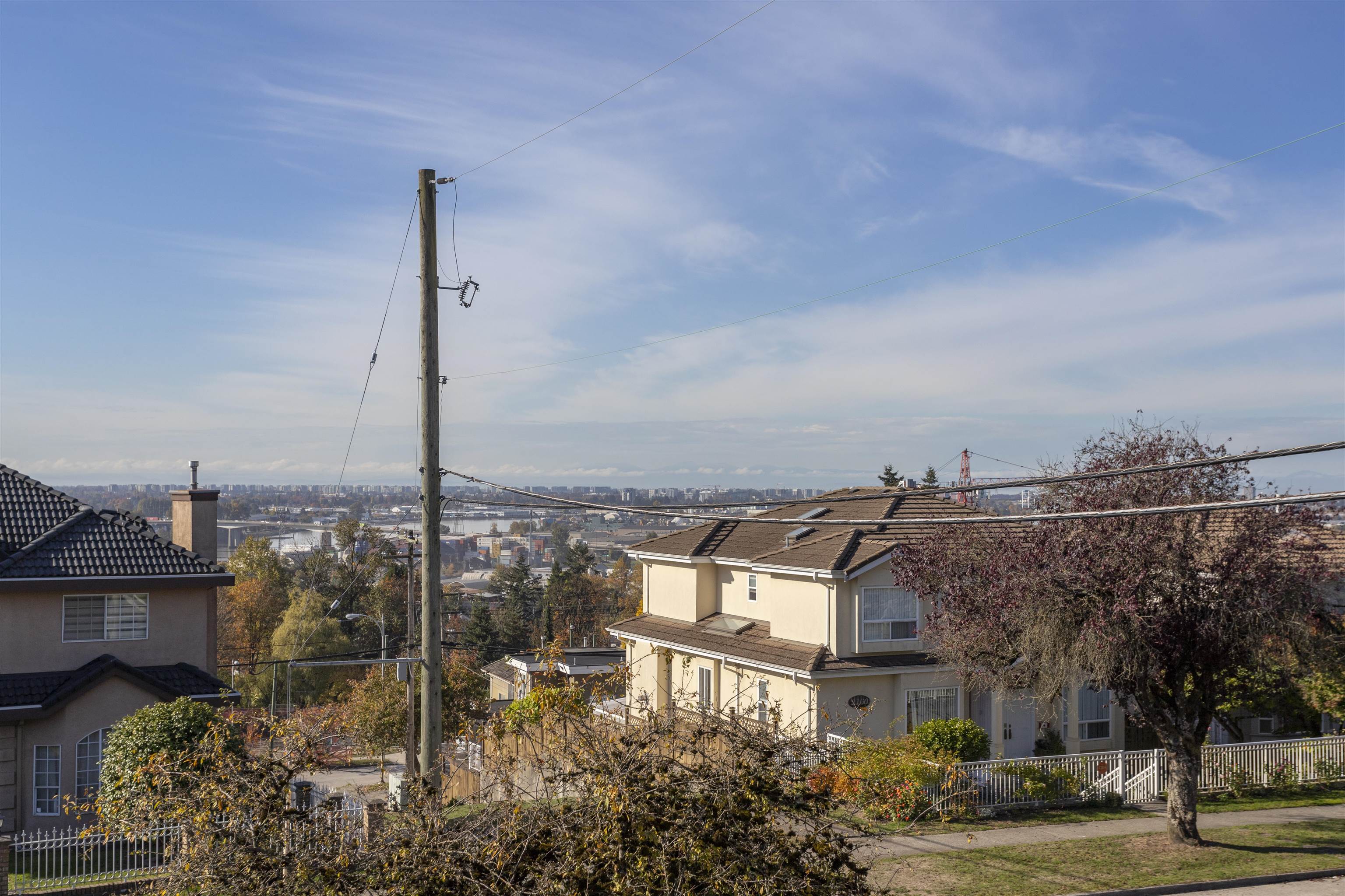 2155 BURQUITLAM DRIVE, Vancouver BC V5P 2P2, R3177395, BC,