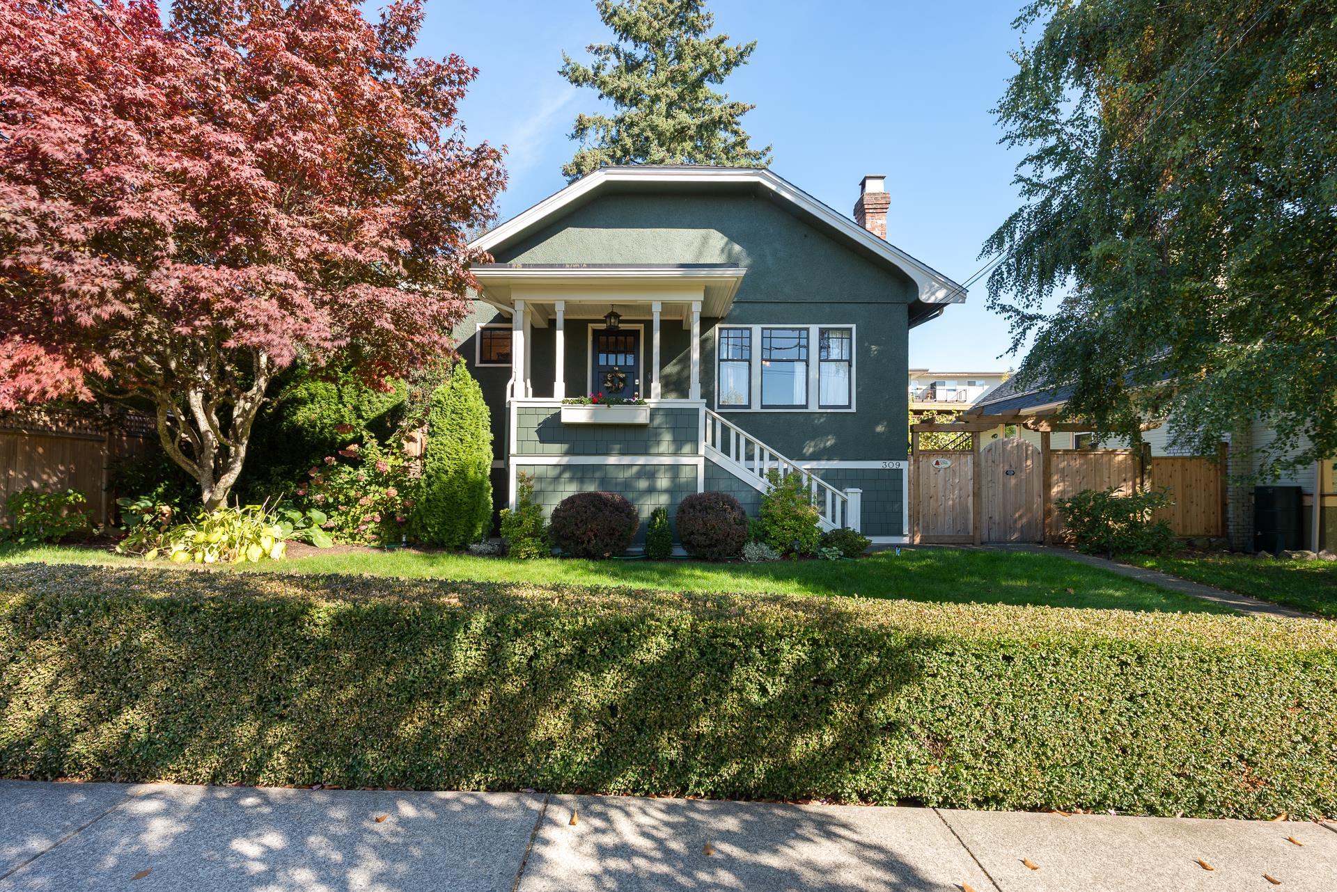 309 NINTH STREET, New Westminster BC V3M 3V5, R3177419, BC,