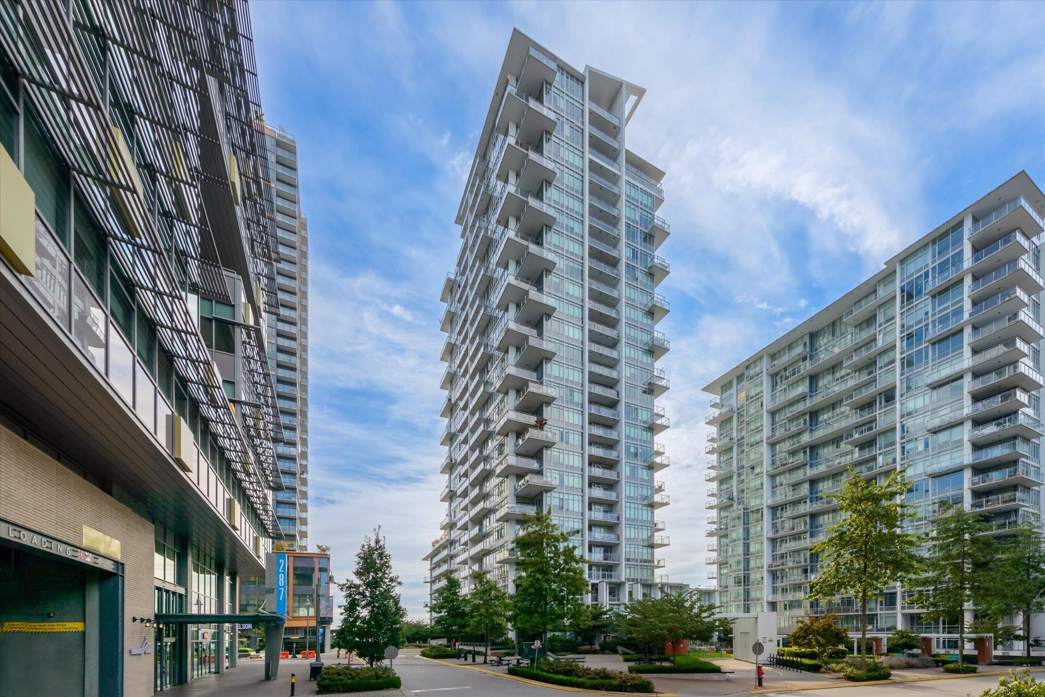 708 258 NELSON'S COURT, R3177422, BC,