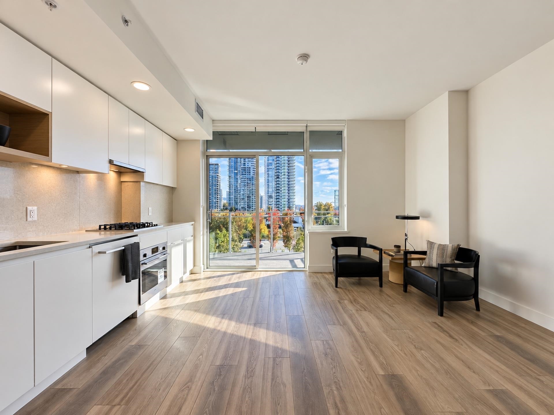 403 4433 ALASKA STREET, R3177432, BC,