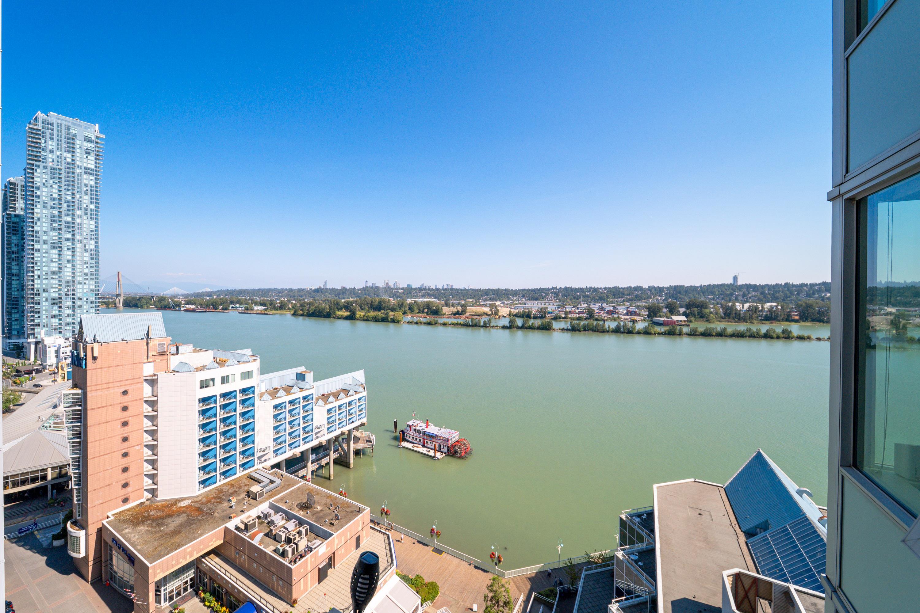 1709 988 QUAYSIDE DRIVE, R3177588, BC,