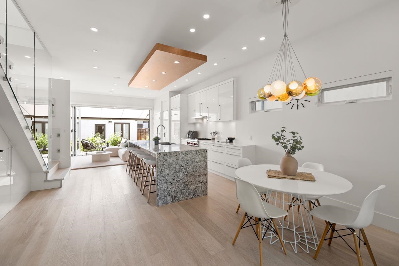 506 E 18TH AVENUE, Vancouver BC V5V 1G3, R3177635, BC,
