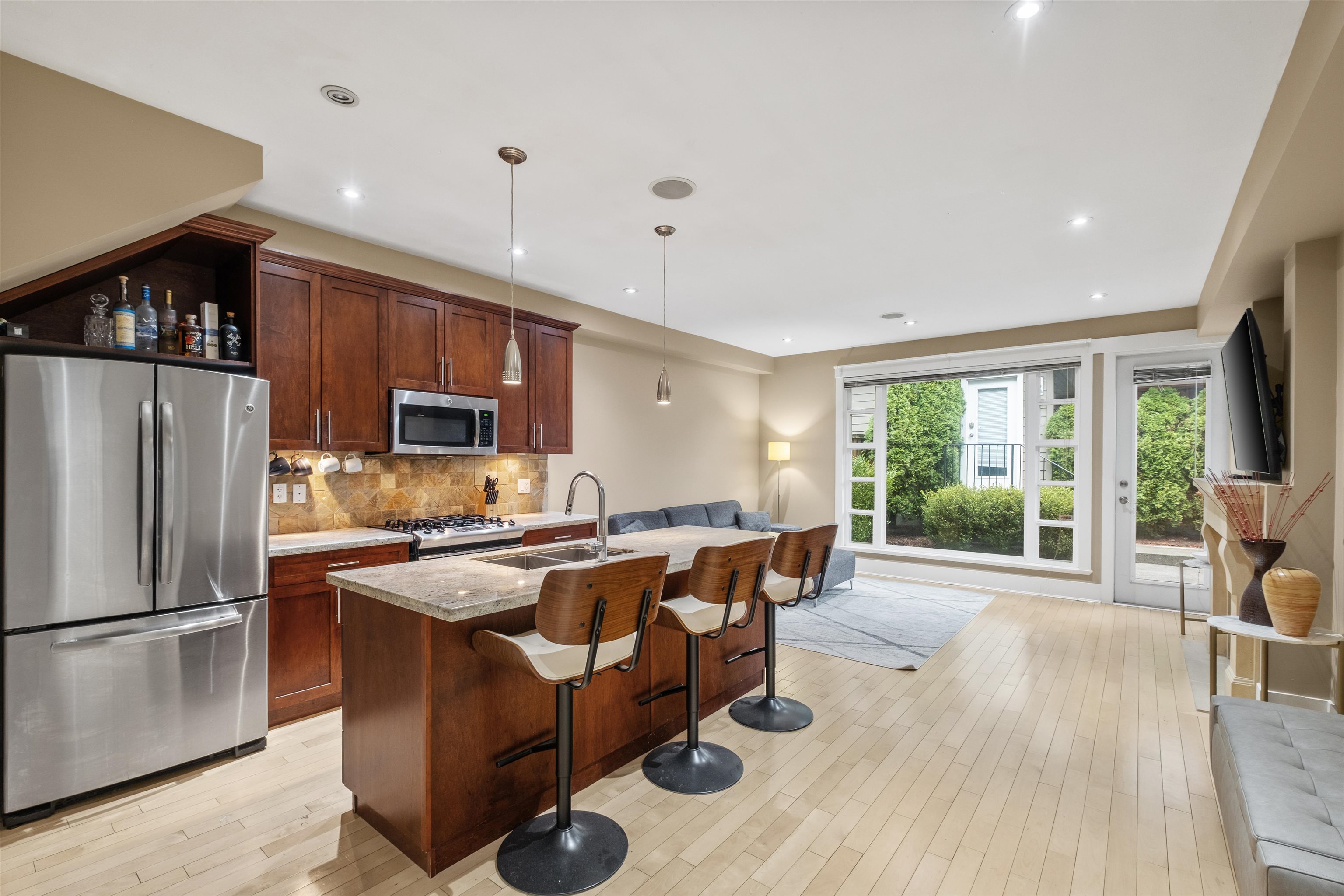 1620 ST. ANDREWS AVENUE, North Vancouver BC V7L 3L6, R3177671, BC,