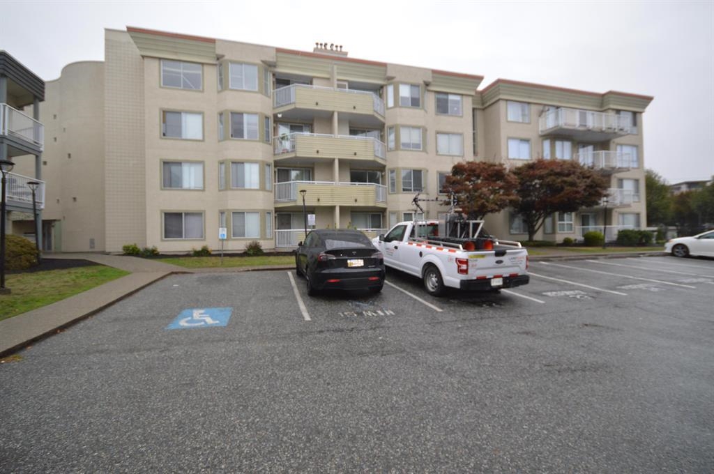 437 32830 GEORGE FERGUSON WAY, R3177718, BC,