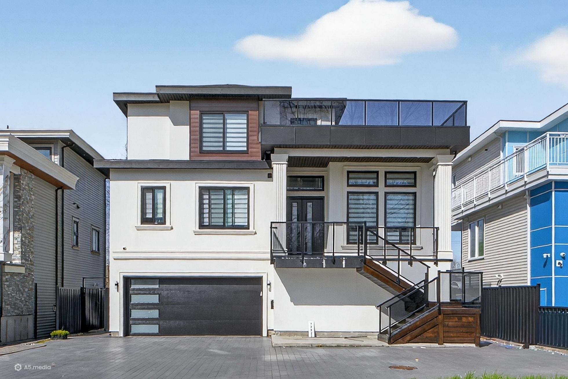 12927 115A AVENUE, Surrey BC V3R 2R3, R3177749, BC,