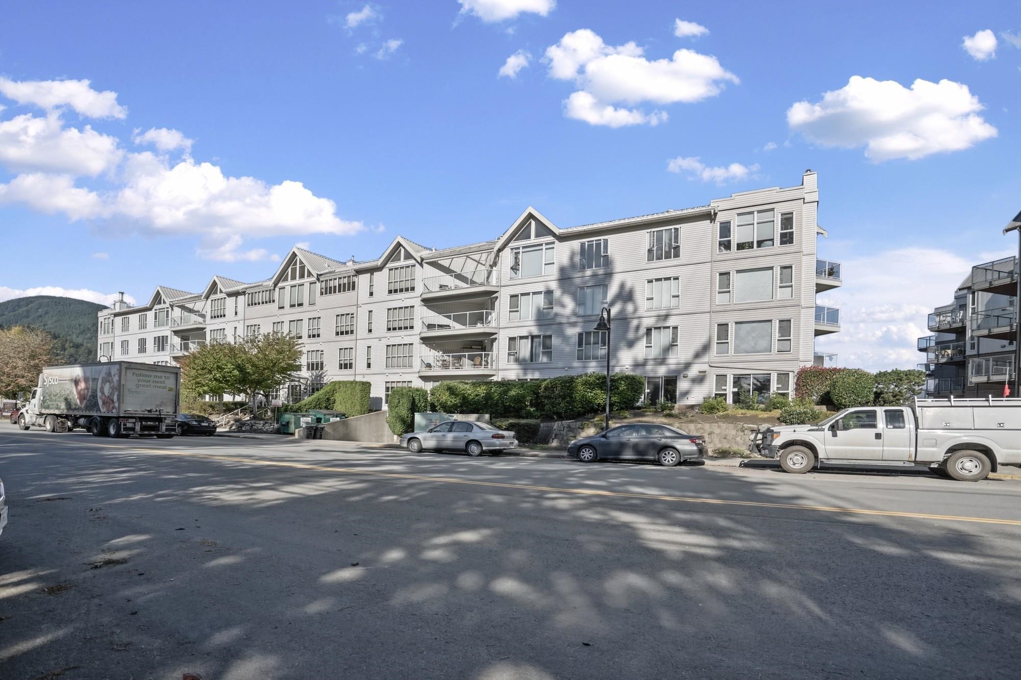412 328 ESPLANADE AVENUE, R3177761, BC,