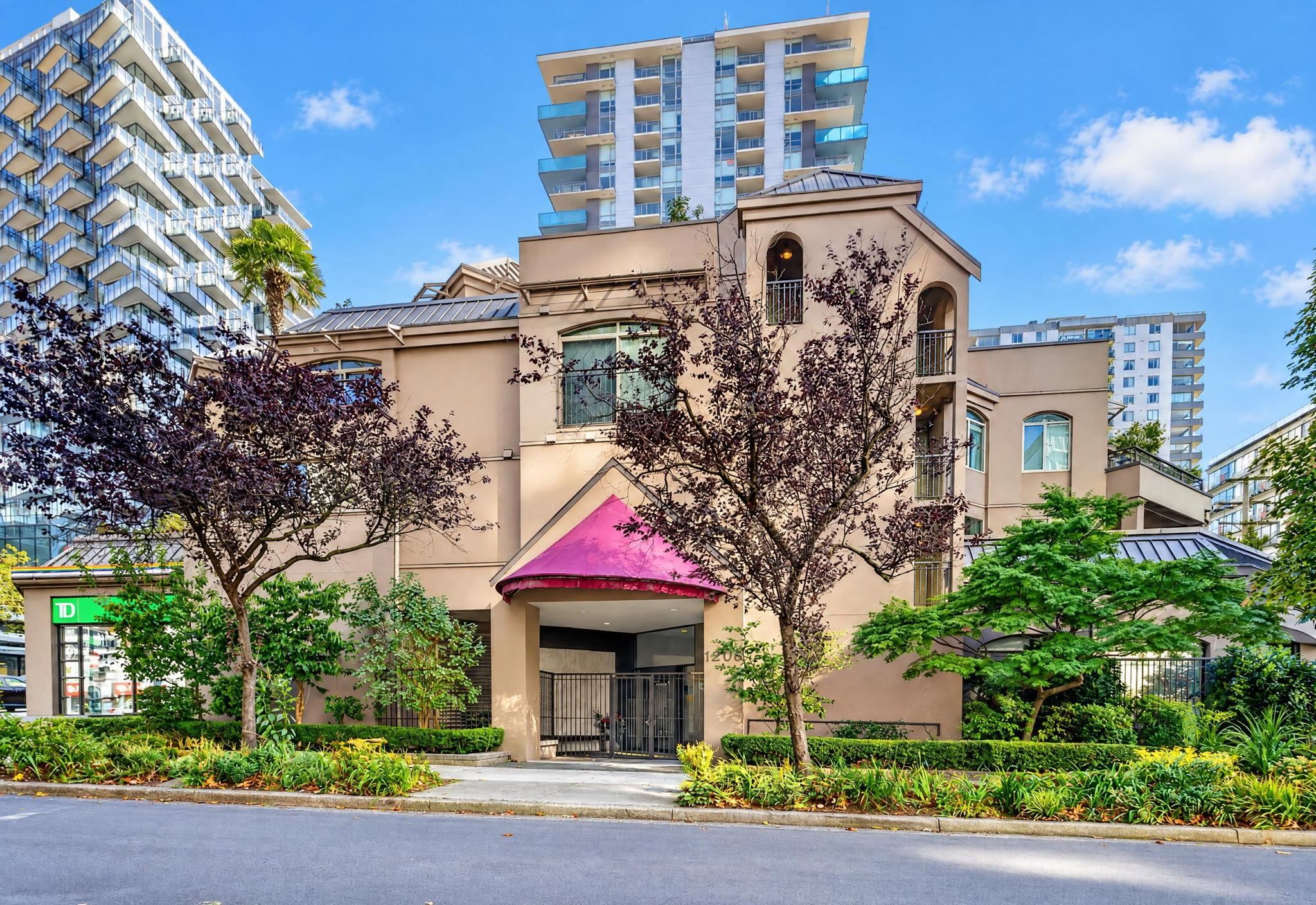 105 1208 BIDWELL STREET, R3177767, BC,