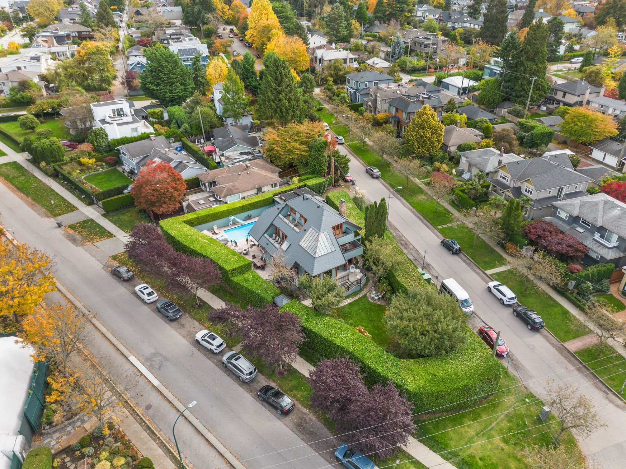 3850 POINT GREY ROAD, Vancouver BC V6R 1B4, R3177804, BC,