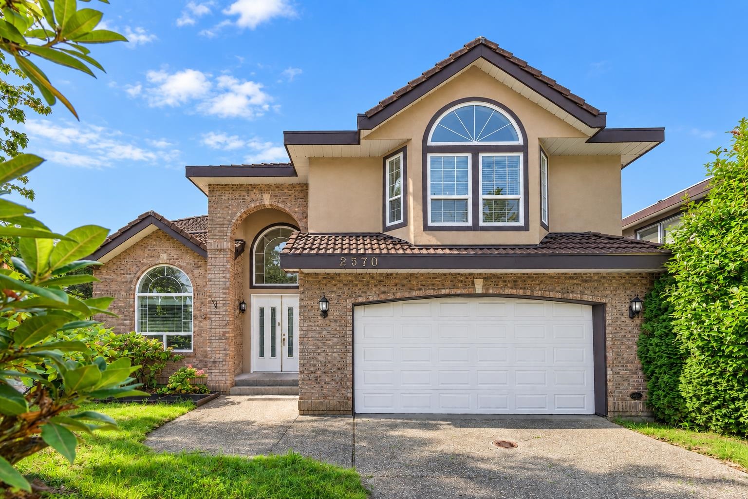 2570 DIAMOND CRESCENT, Coquitlam BC V3E 3A3, R3177915, BC,