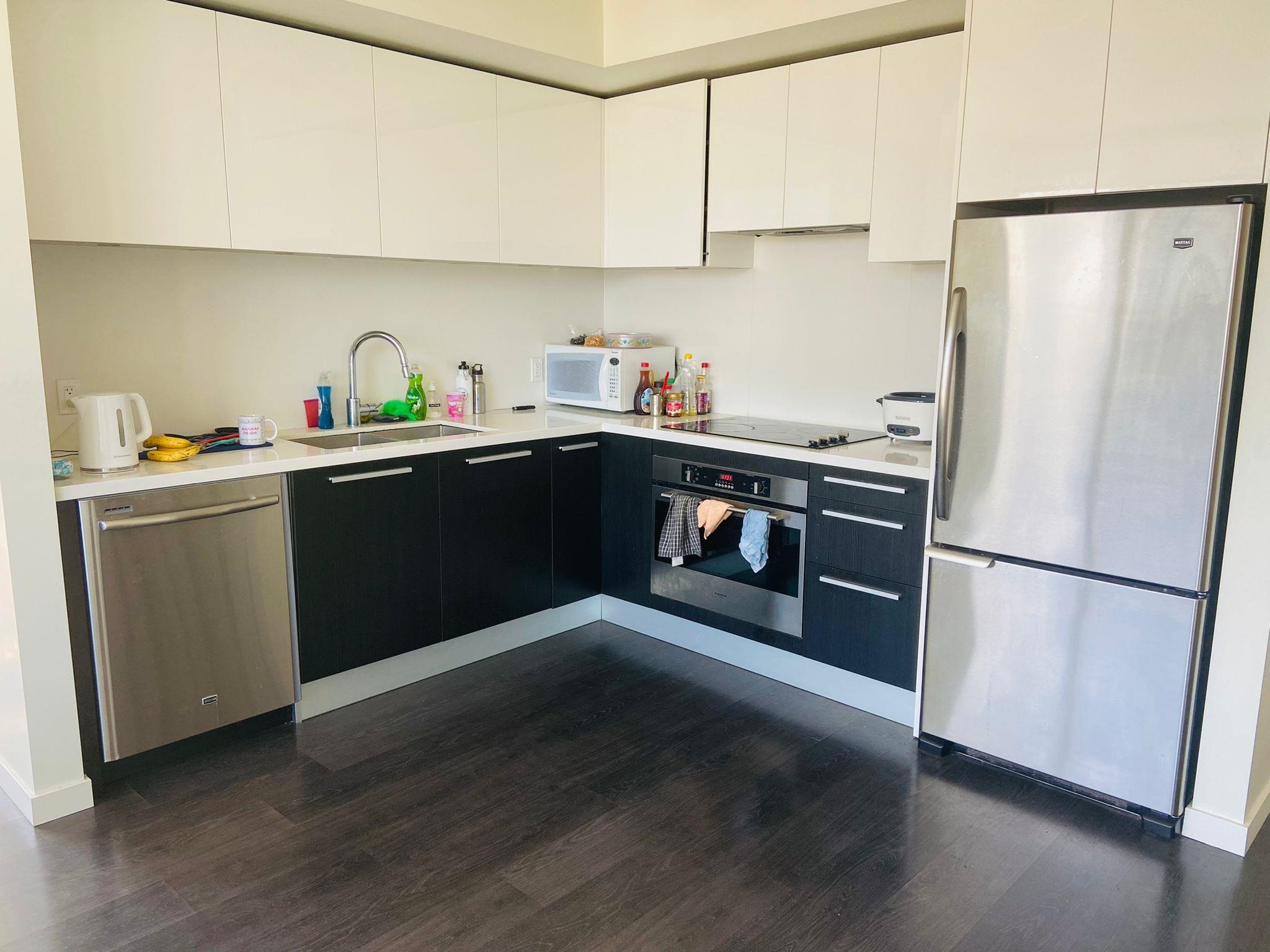 MLS® listing #R3177916 for sale located at 32xx 6333 SILVER AVENUE