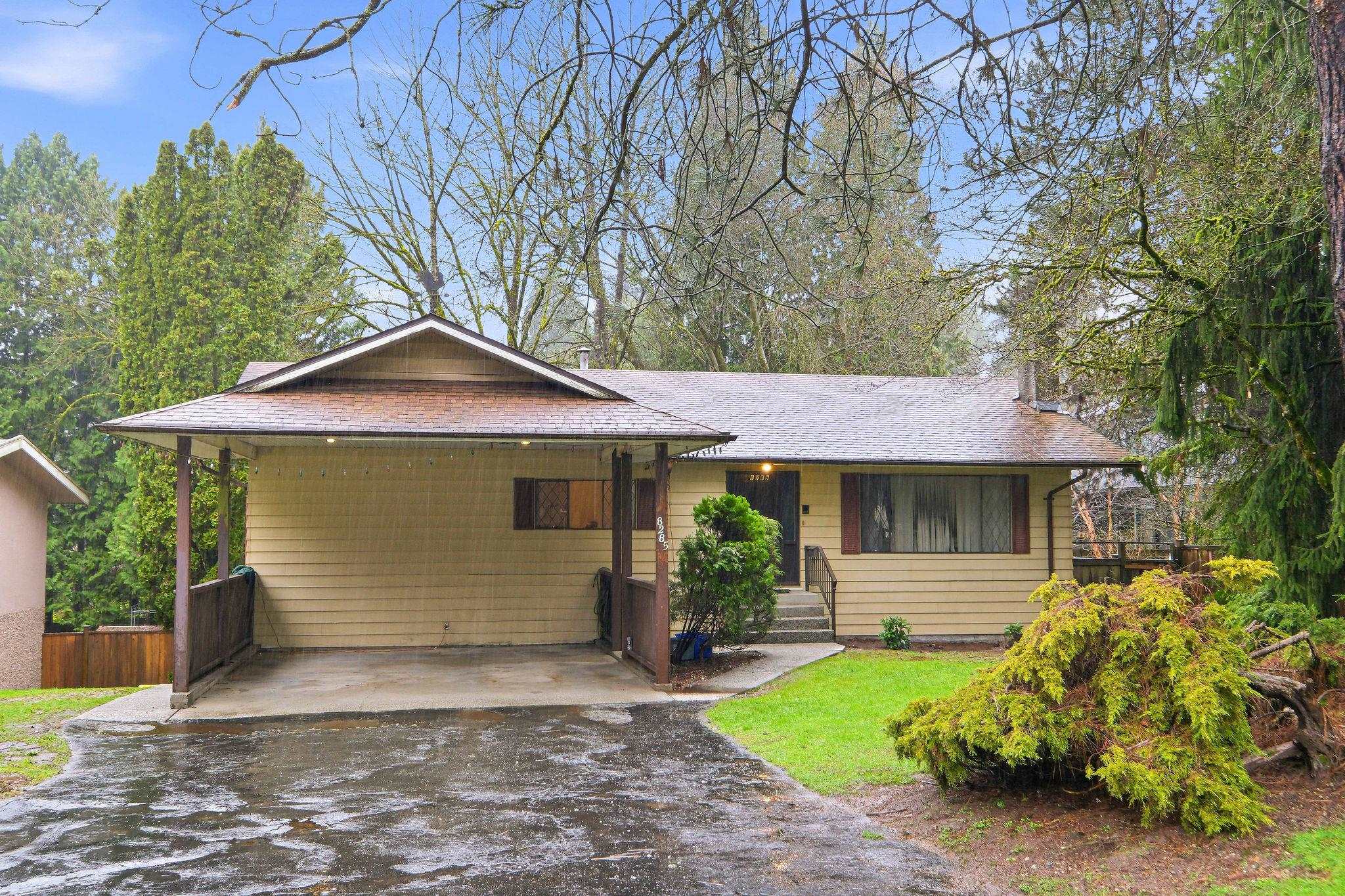 8285 BURNLAKE DRIVE, Burnaby BC V5A 3L1, R3177925, BC,