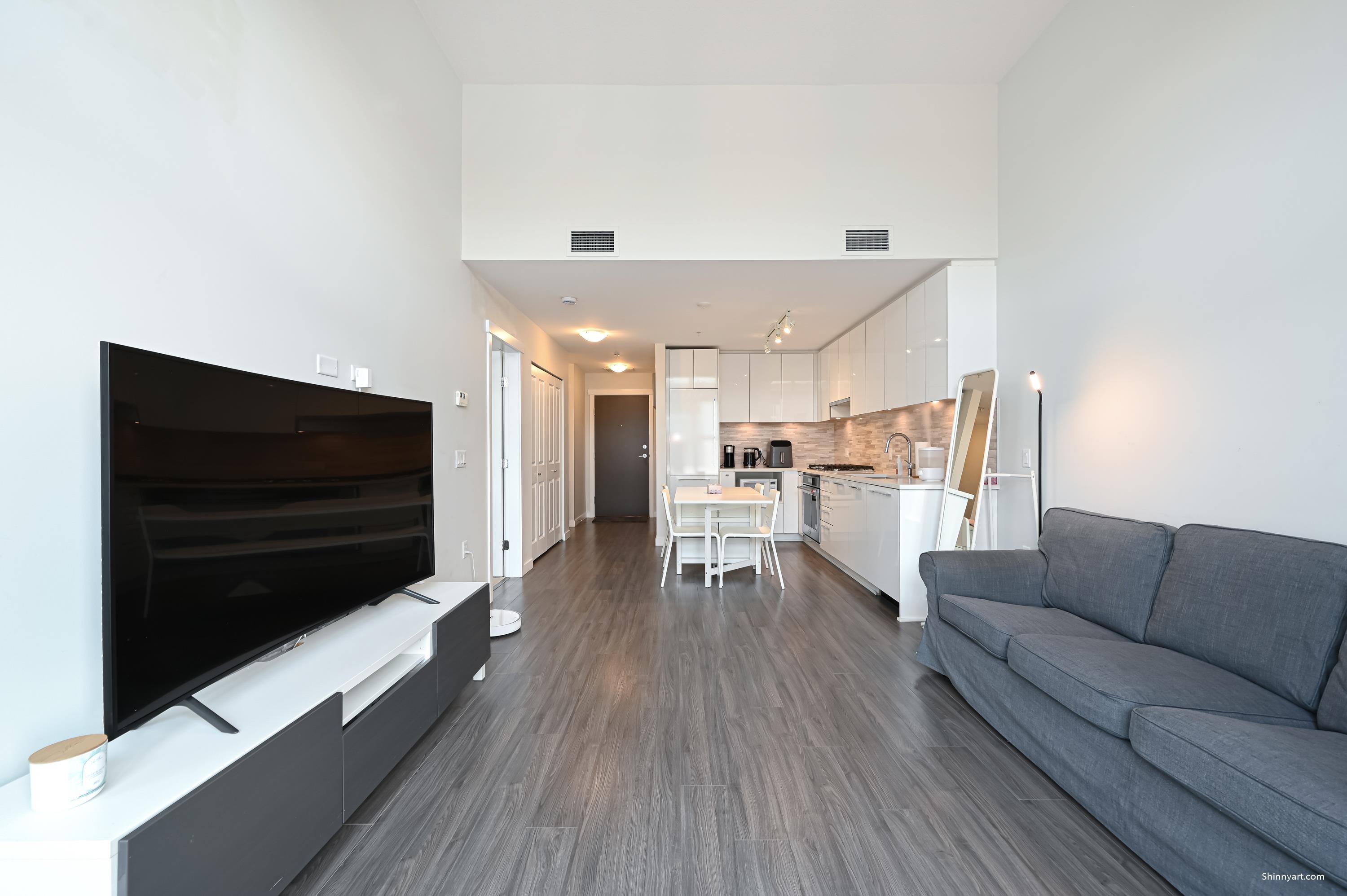 427 9551 ALEXANDRA ROAD, R3177973, BC,