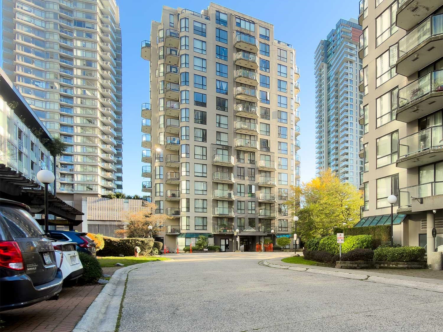 904 828 AGNES STREET, R3178020, BC,