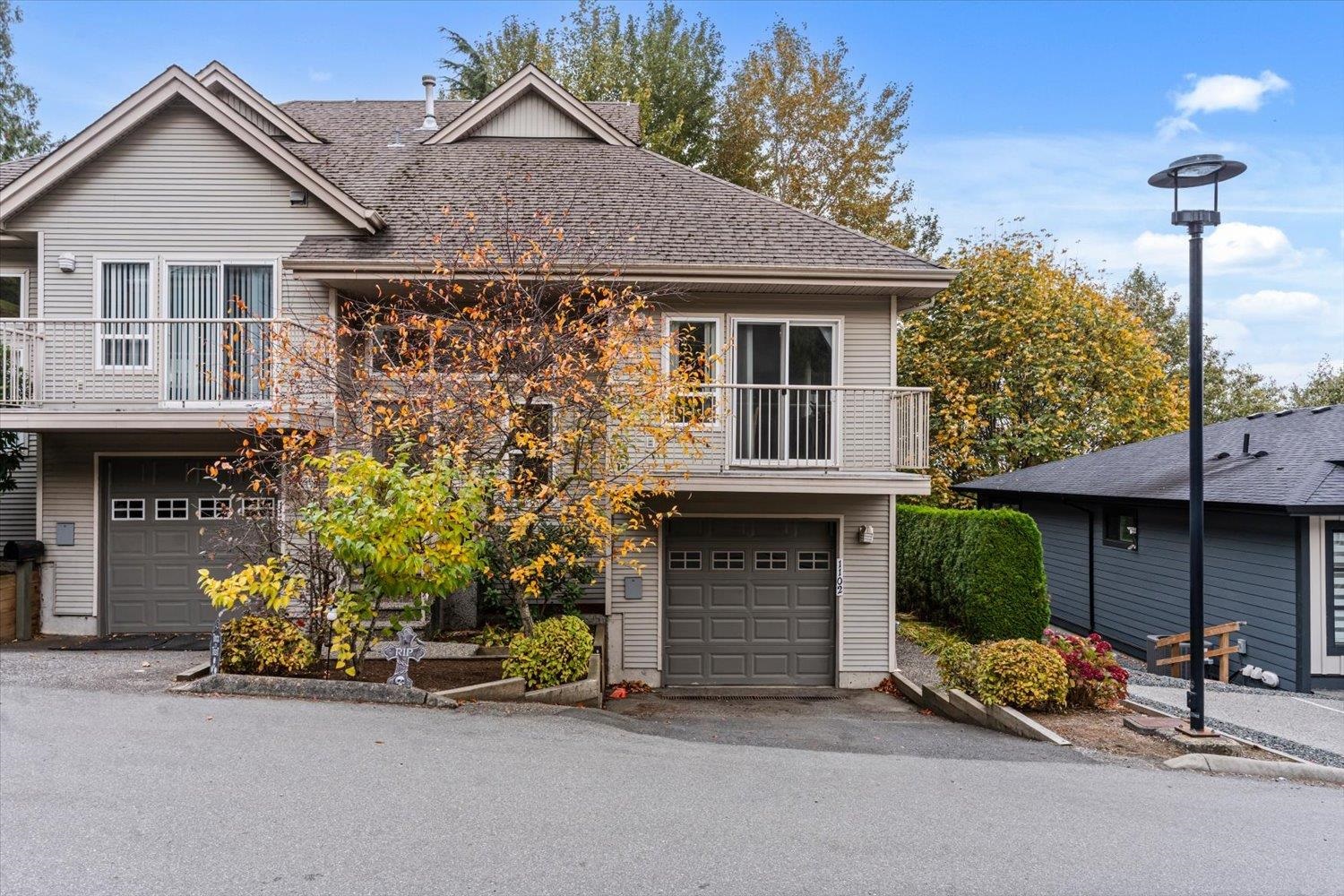 1102 5260 GOLDSPRING PLACE, R3178143, BC,