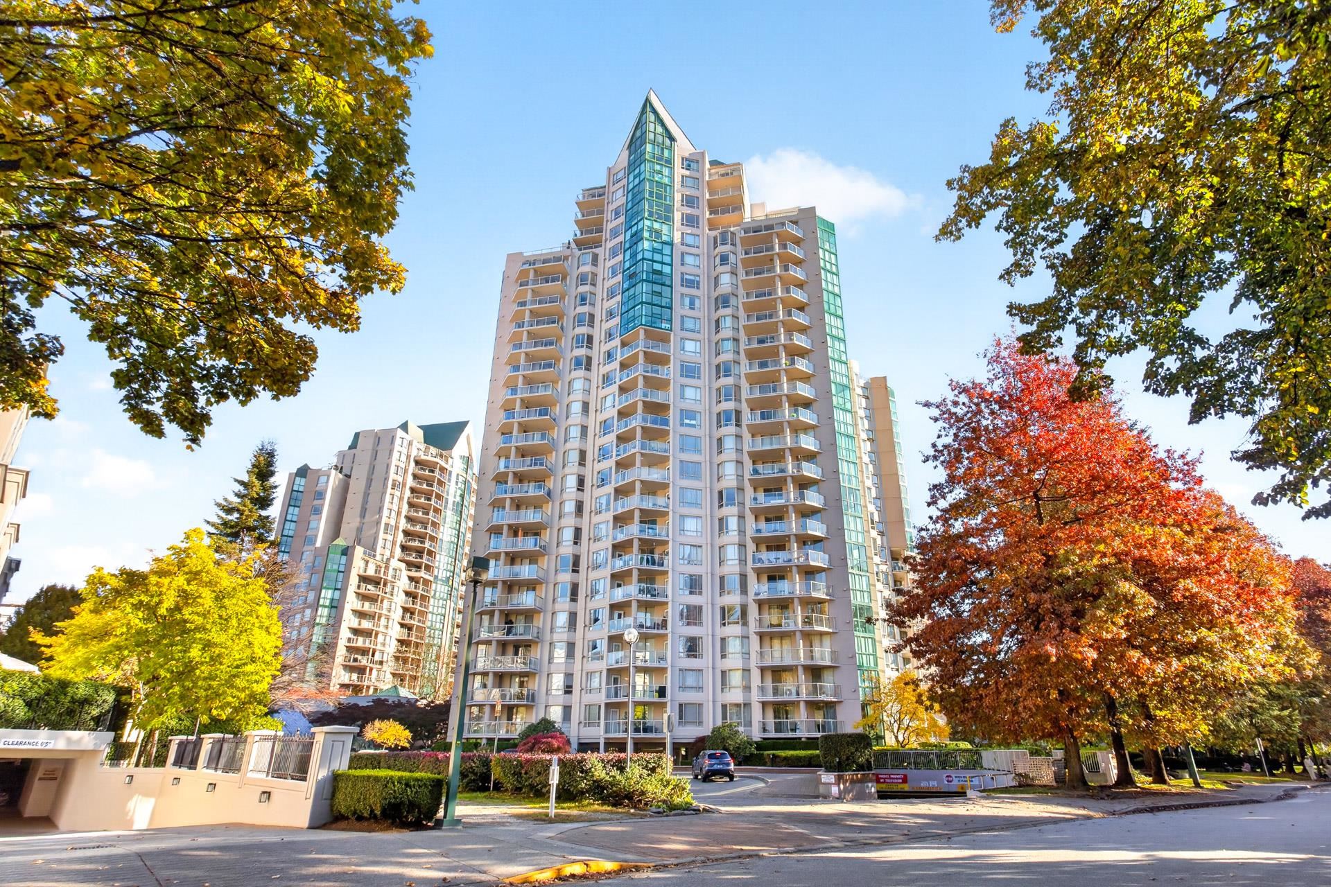 1401 1199 EASTWOOD STREET, R3178295, BC,