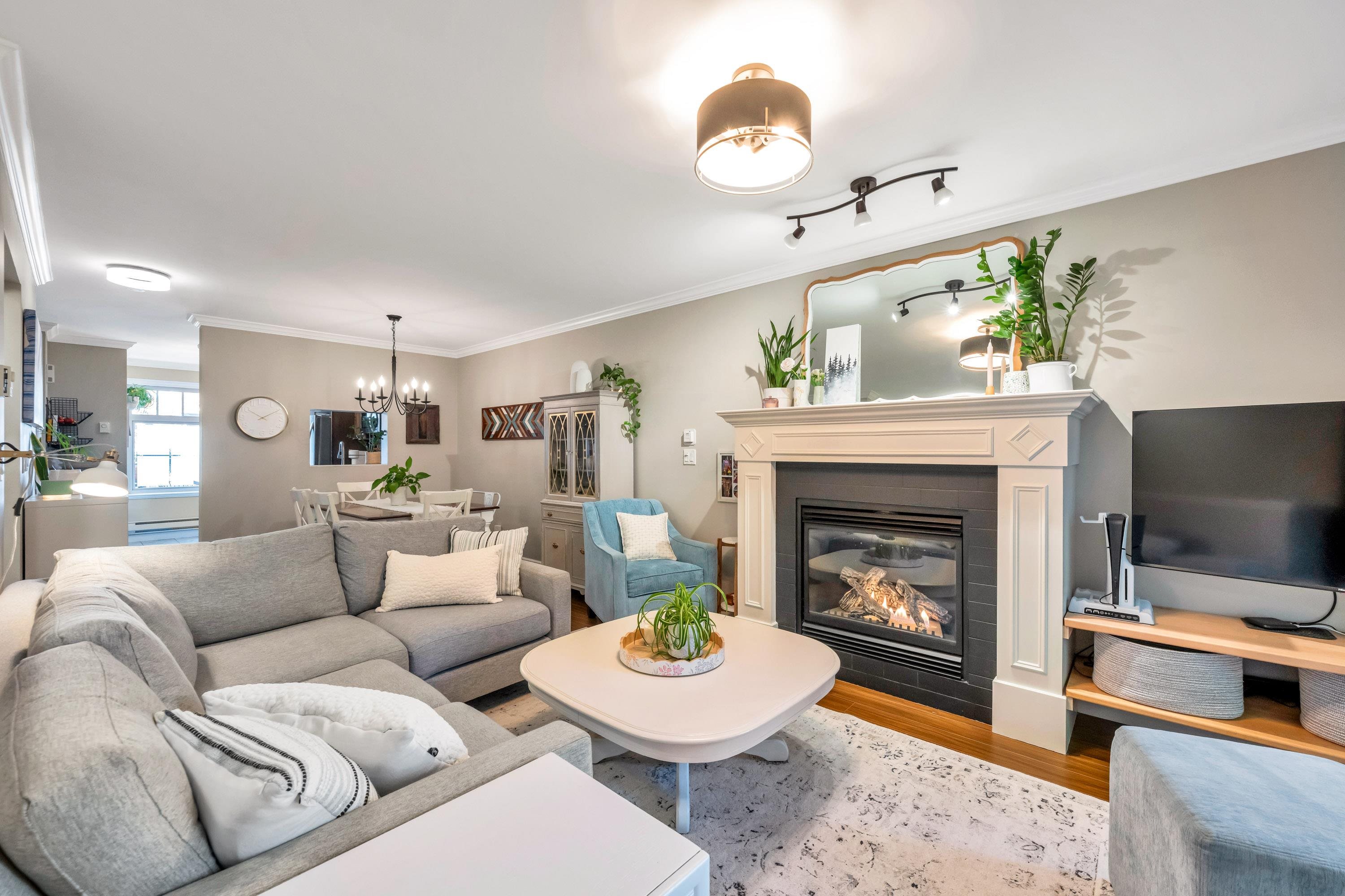 13 6238 192 STREET, R3178428, BC,