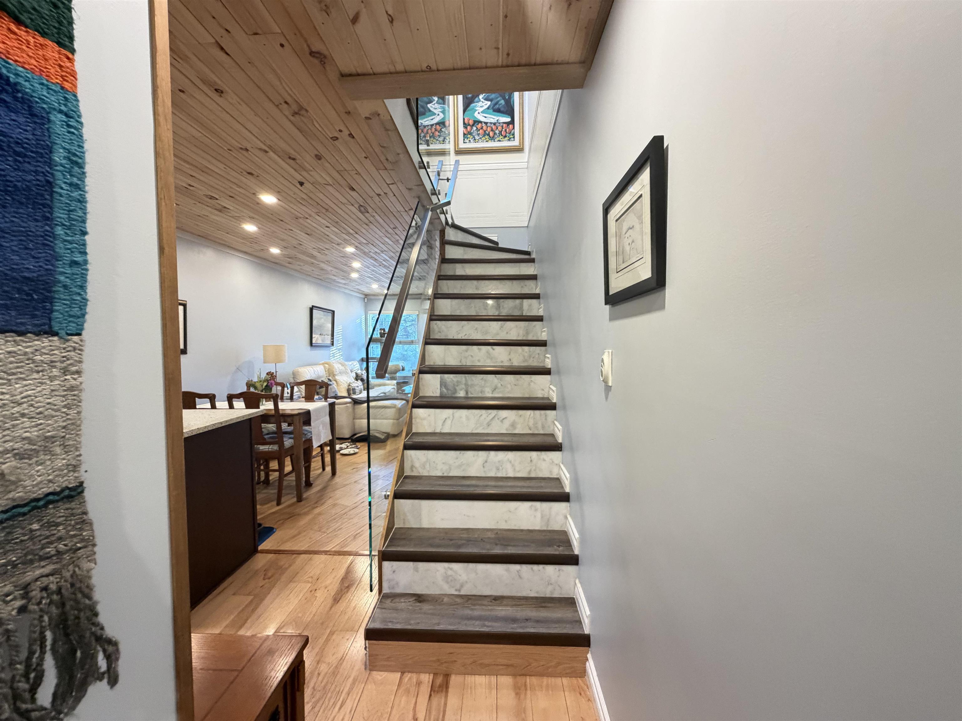 C 733 16TH AVENUE, R3178534, BC,