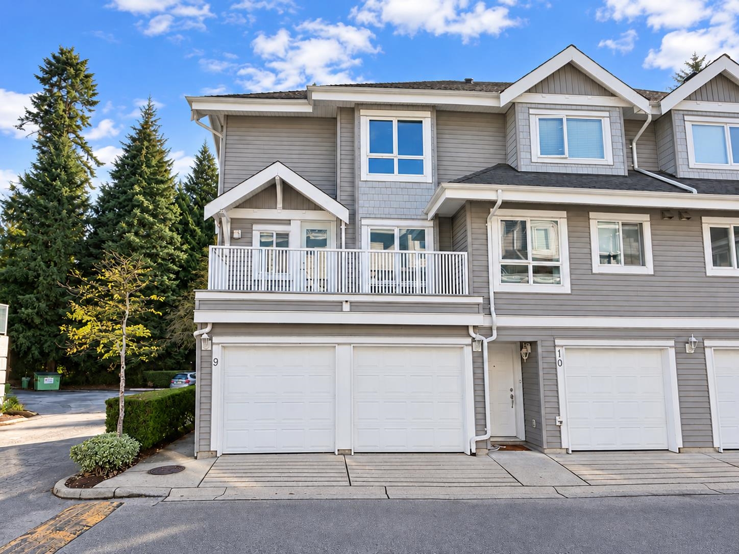 9 8968 208 STREET, R3178573, BC,