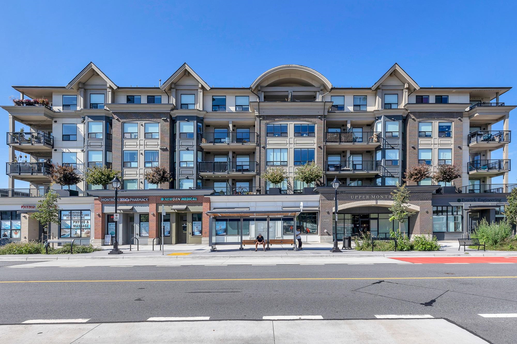 216-217 2493 MONTROSE AVENUE, R3178587, BC,