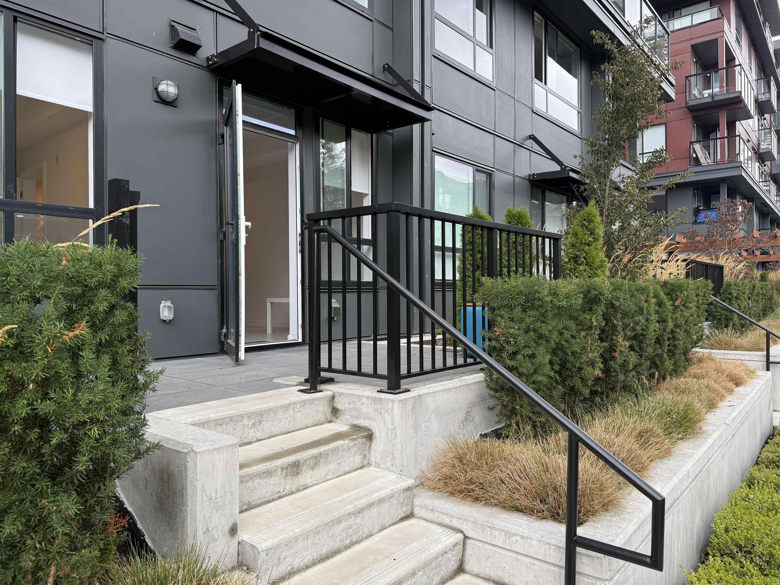 W111 13838 108 AVENUE, R3178716, BC,