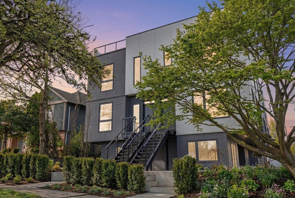 692 W 29TH AVENUE, Vancouver BC V5Z 2H9, R3178796, BC,