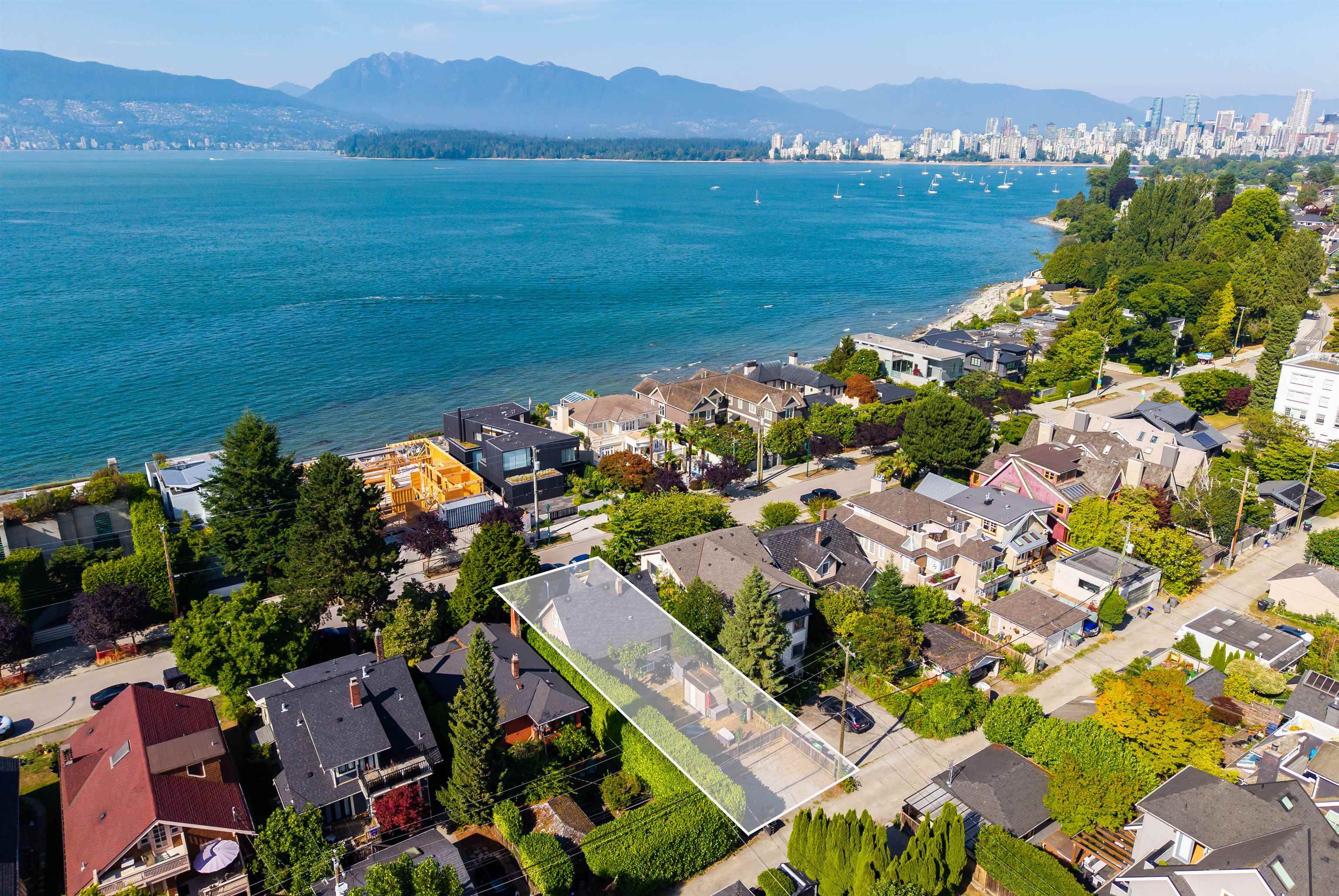 3026 POINT GREY ROAD, Vancouver BC V6K 1B1, R3178804, BC,