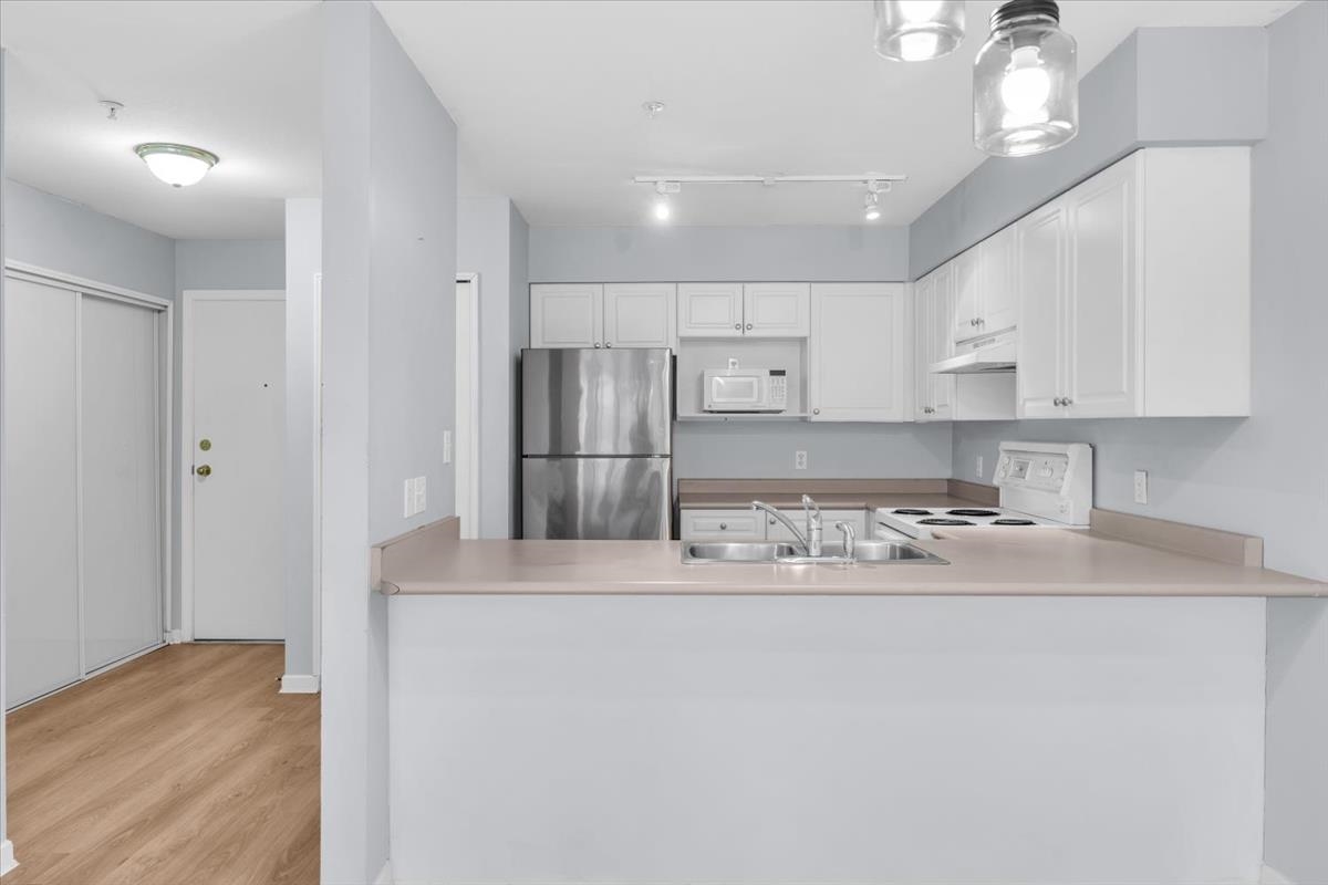 310 7505 138 STREET, R3179125, BC,