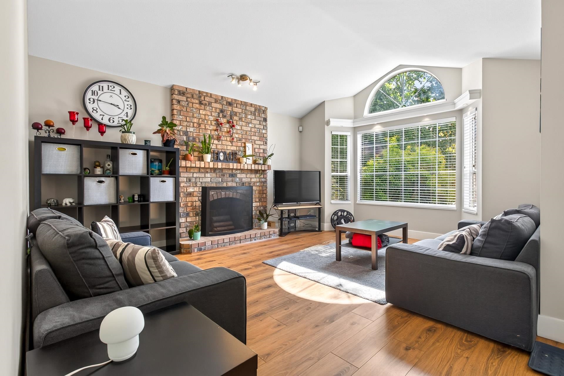 15733 98A AVENUE, Surrey BC V4N 2V7, R3179226, BC,