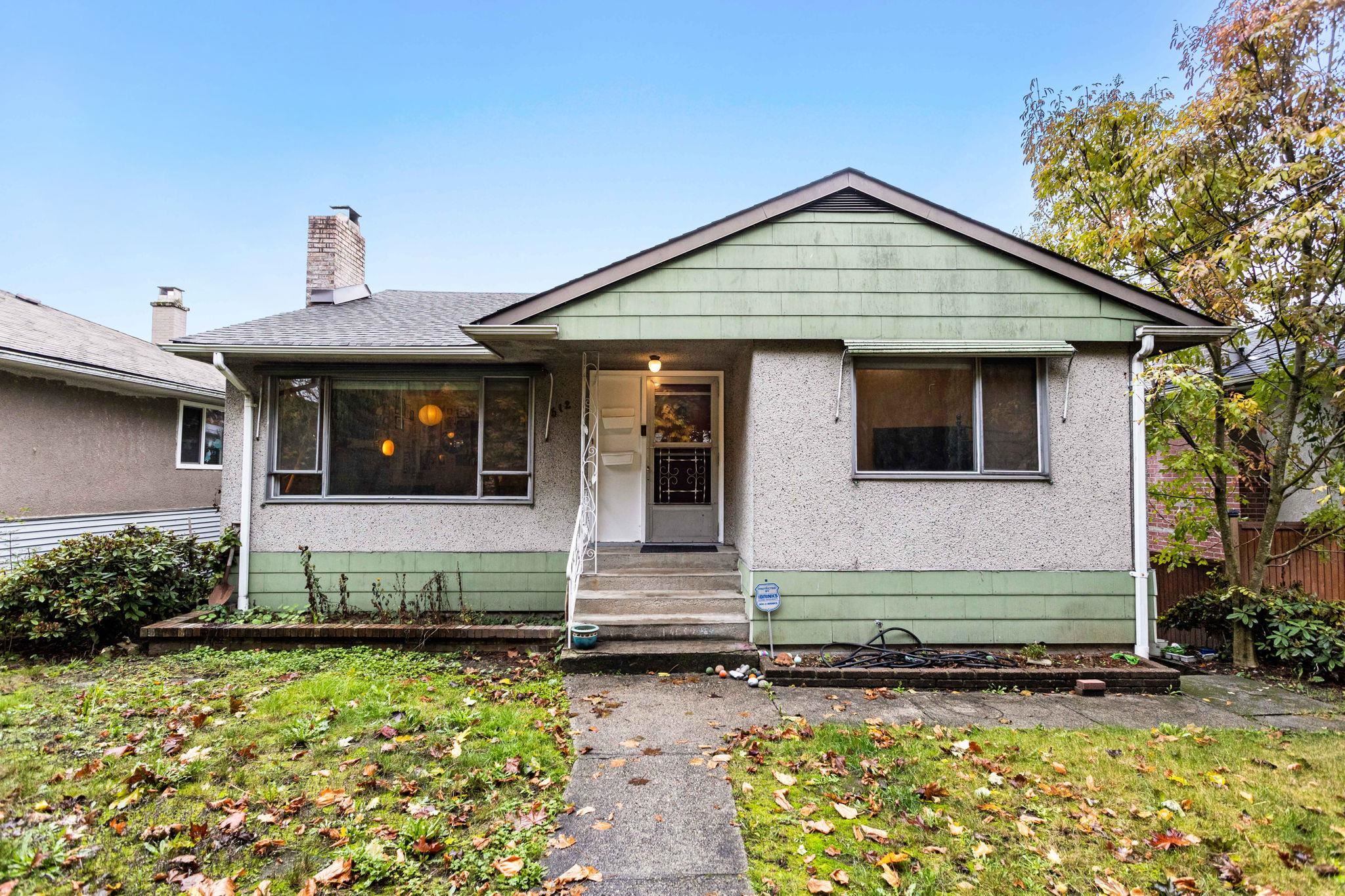 512 GARRETT STREET, New Westminster BC V3L 3S6, R3179242, BC,