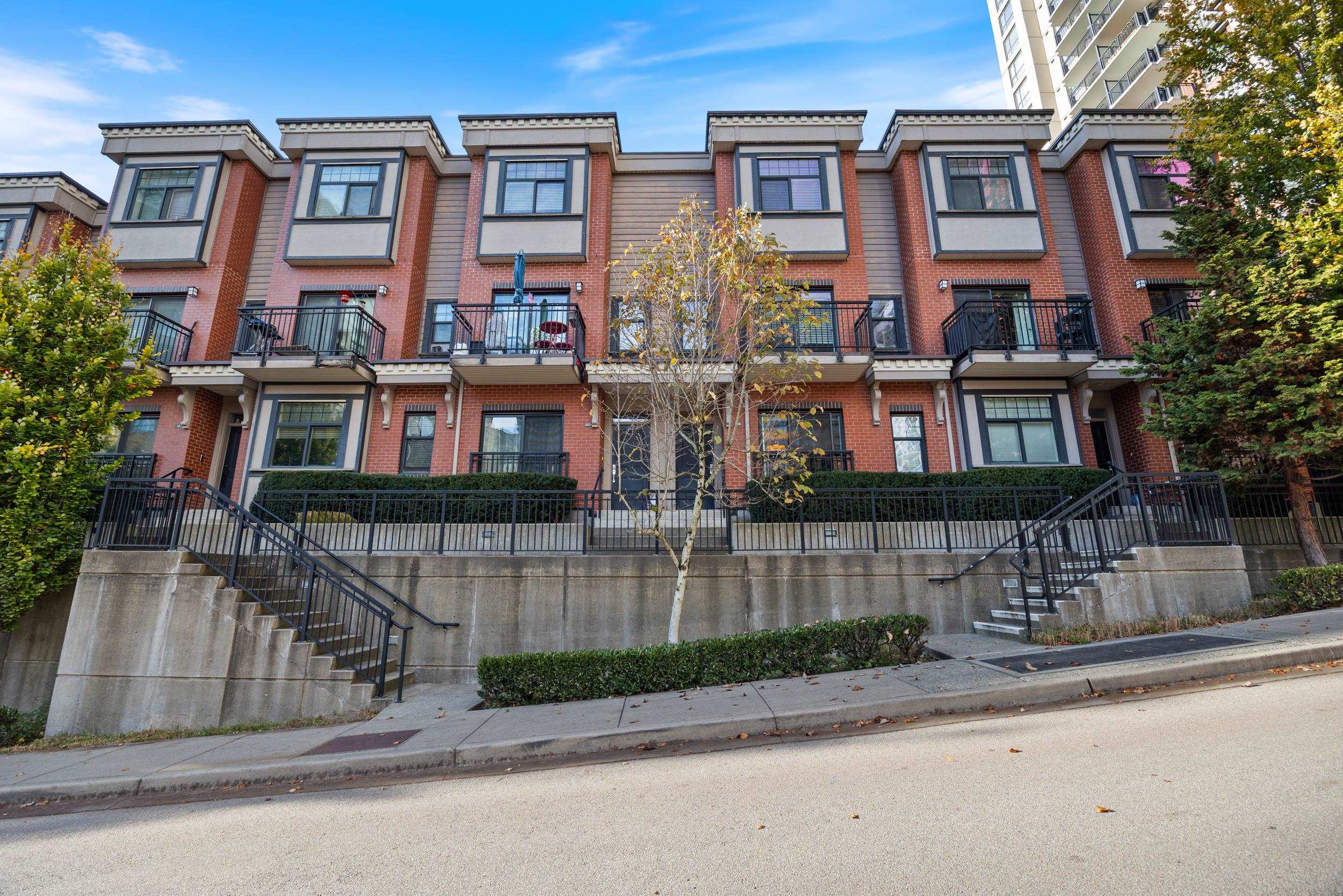 204 828 ROYAL AVENUE, R3179306, BC,