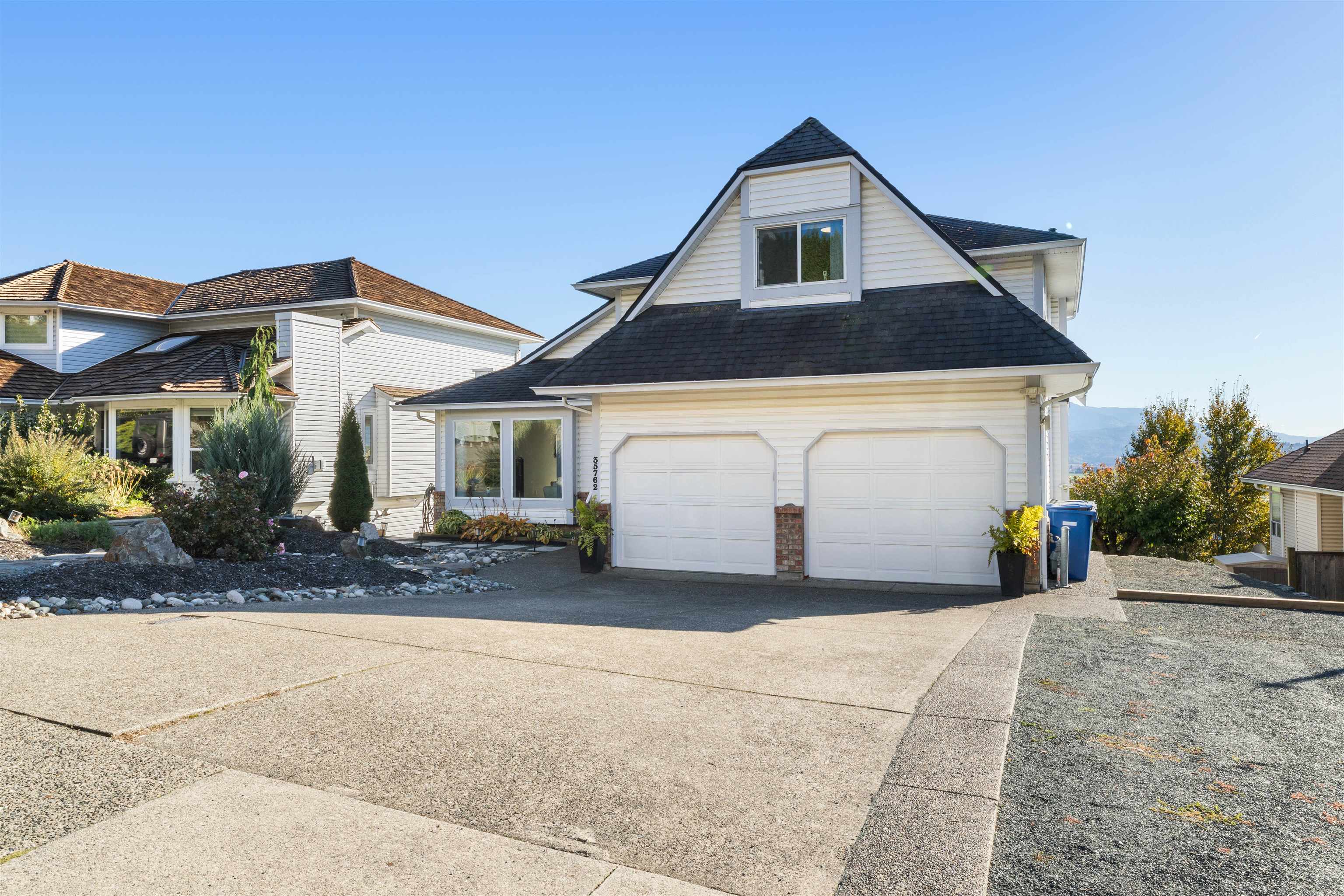 35762 CANTERBURY AVENUE, Abbotsford BC V3G 1G2, R3179482, BC,