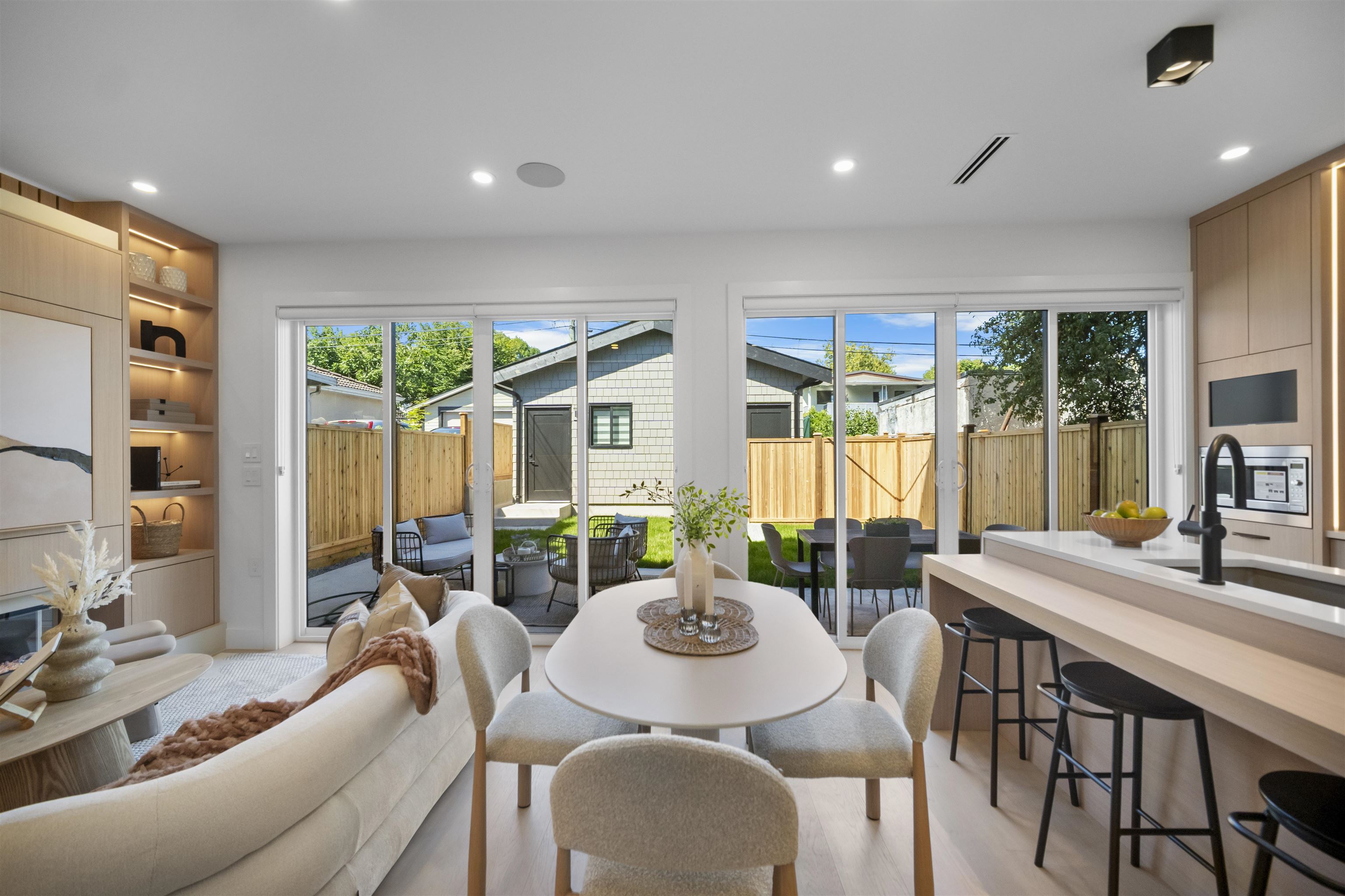 2 5033 PRINCE ALBERT STREET, R3179607, BC,