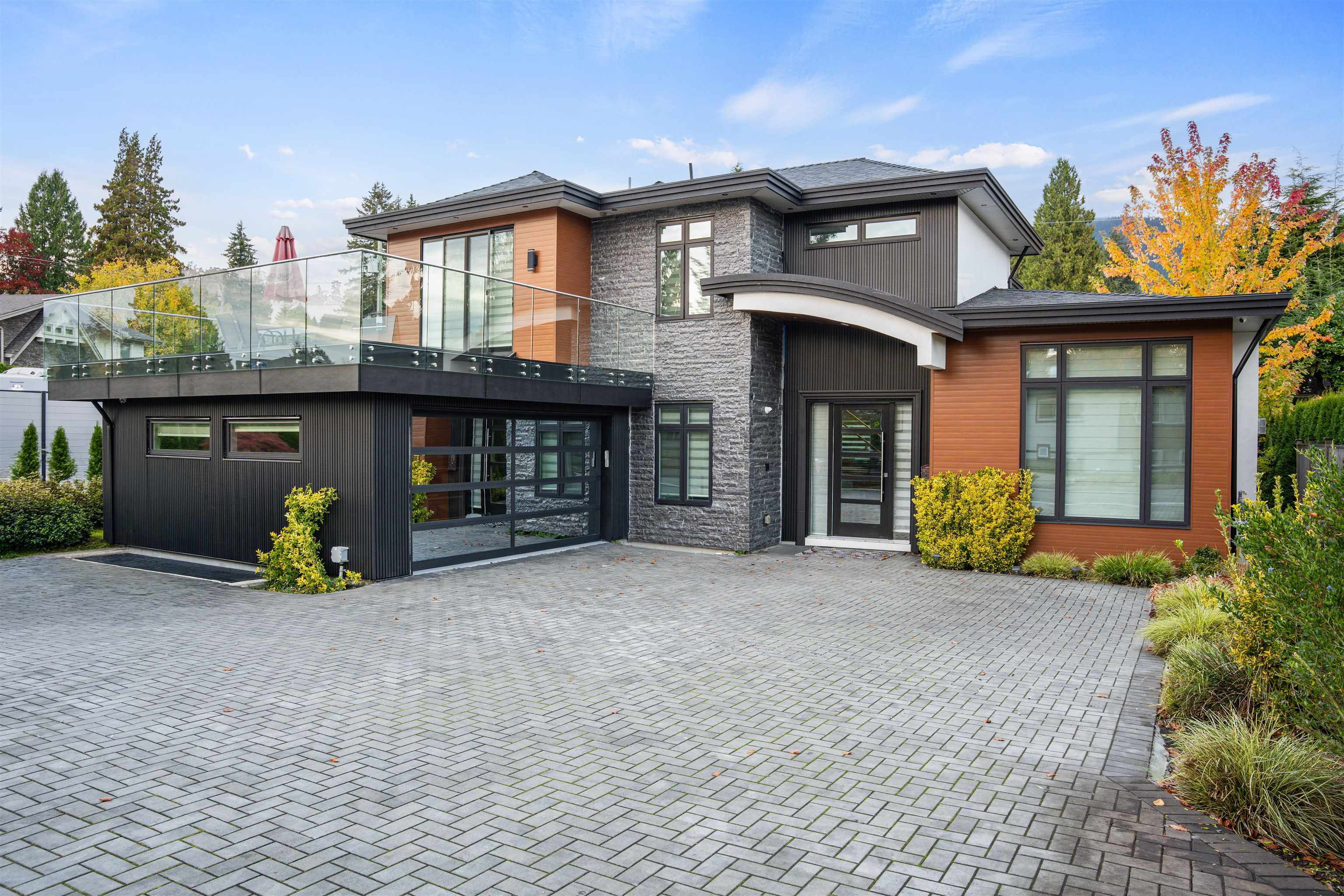 3560 HIGHLAND BOULEVARD, North Vancouver BC V7R 2Y6, R3179688, BC,