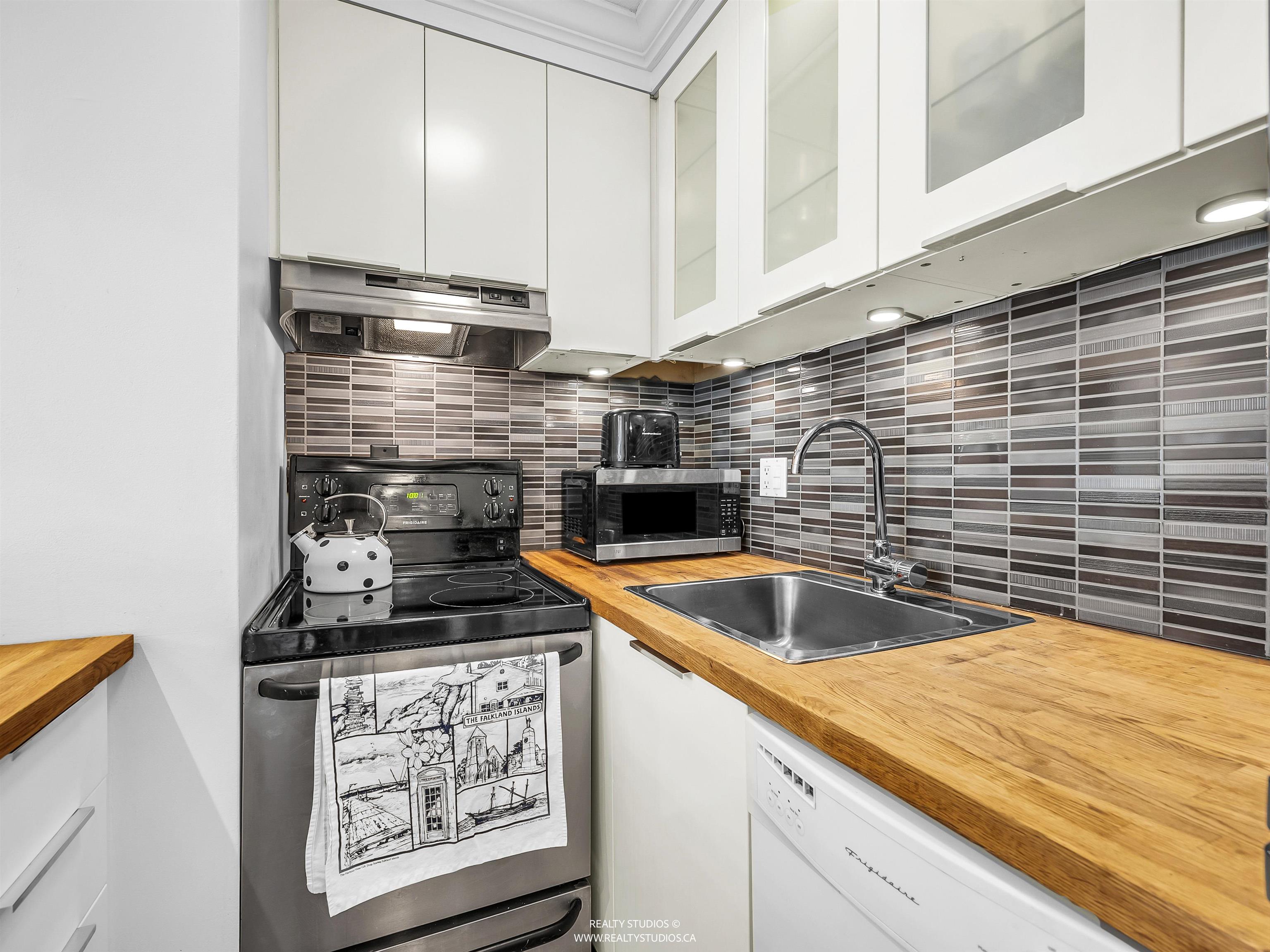 1205 1250 BURNABY STREET, R3179737, BC,