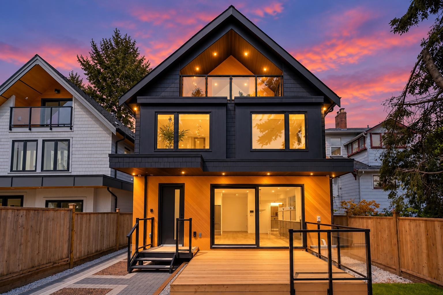 2 950 17TH AVENUE, R3179982, BC,