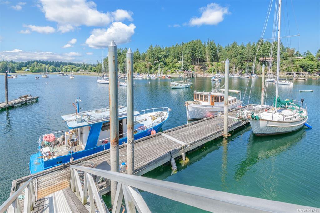 Third View of 1905 Martin Rd, Gabriola Island, BC, V0R 1X7