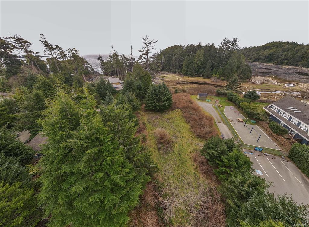 912 Barkley Pl, 953798, BC,