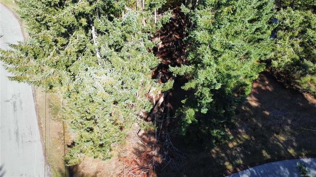 Third View of 2601 Yardarm Rd, Pender Island, BC, V0N 2M0