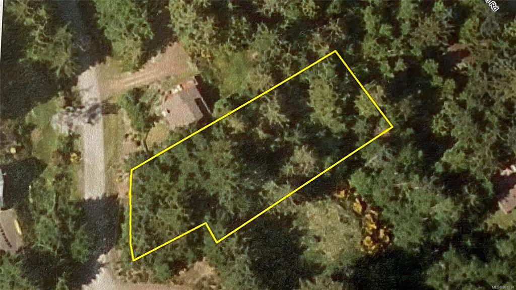 Fifth View of 2601 Yardarm Rd, Pender Island, BC, V0N 2M0