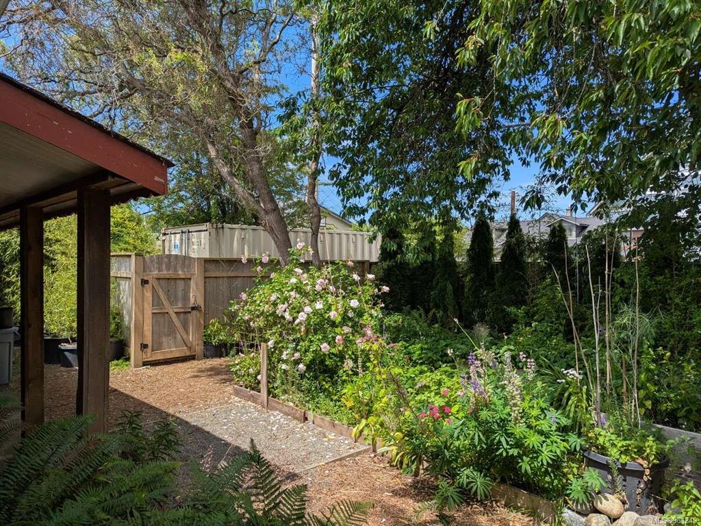 Third View of 1911 19th Ave, Campbell River, BC, V9W 4M8