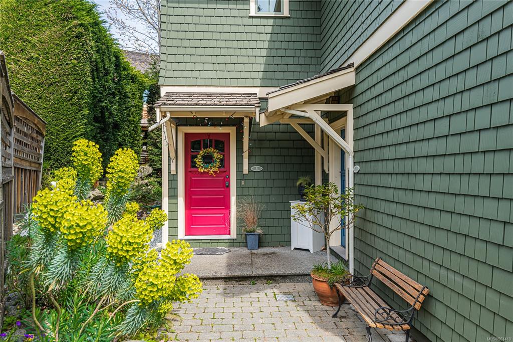 Third View of 107 Atkins Rd, Summerside, Salt Spring, BC, V8K 2X6