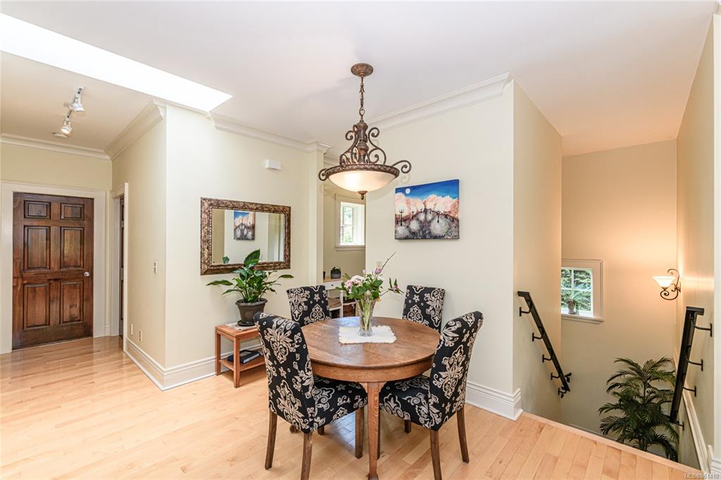 Fifth View of 107 Atkins Rd, Summerside, Salt Spring, BC, V8K 2X6
