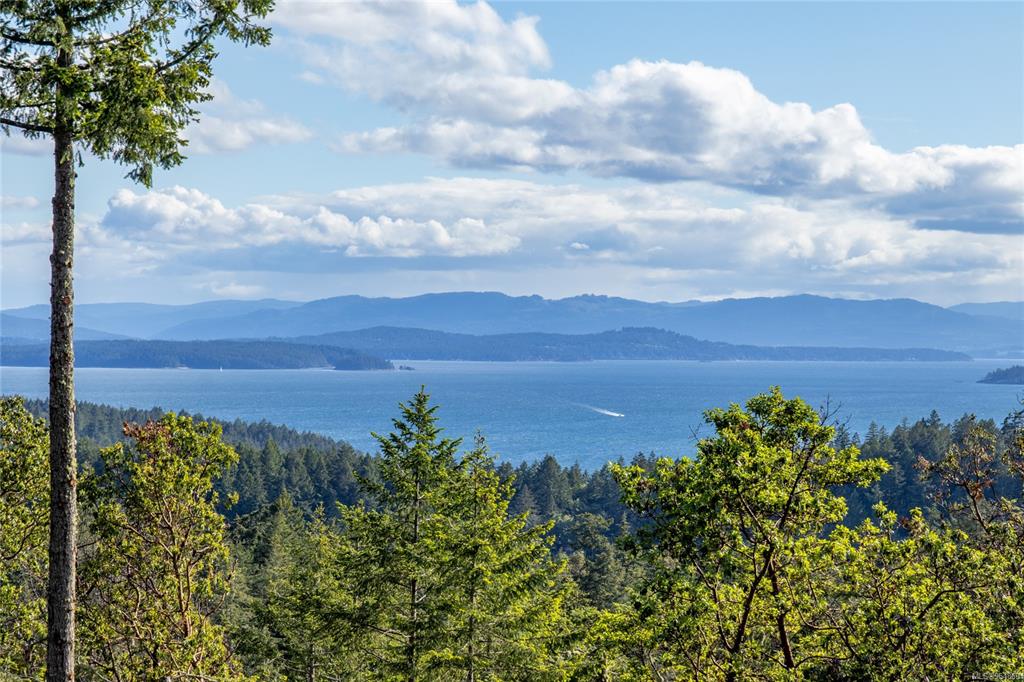Fourth View of 3326 Port Washington Rd, Pender Island, BC, V0N 2M1