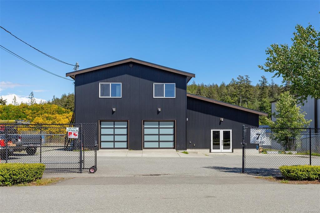 Fourth View of 7450 Butler Rd, Sooke, BC, V9Z 1N1